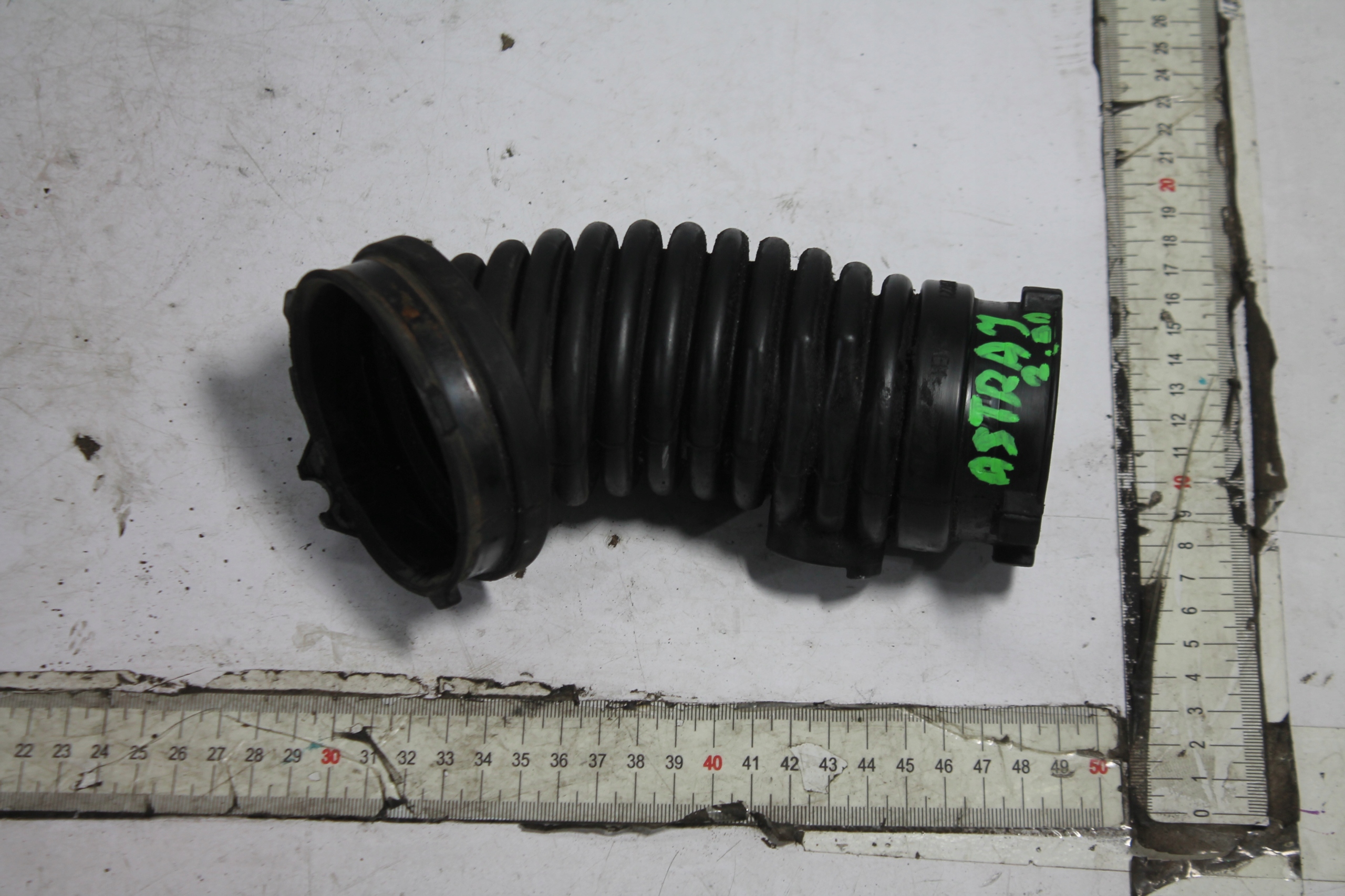 pipe air 13259221 OPEL ASTRA J 2.0 CDTI 09