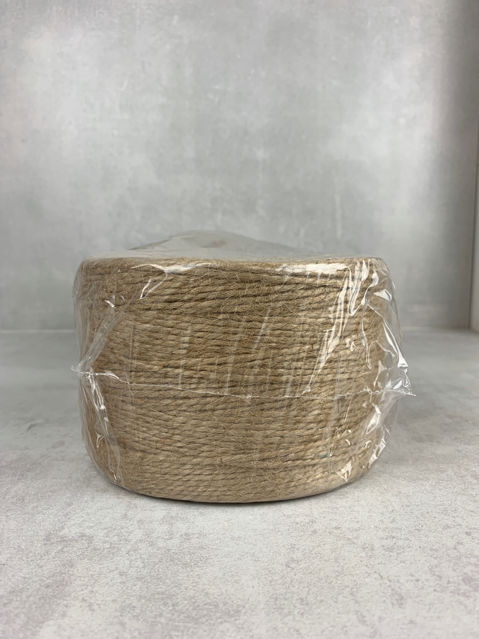 

Sznurek jutowy pakowy 2 mm, 1 kg, 500m Mocny!