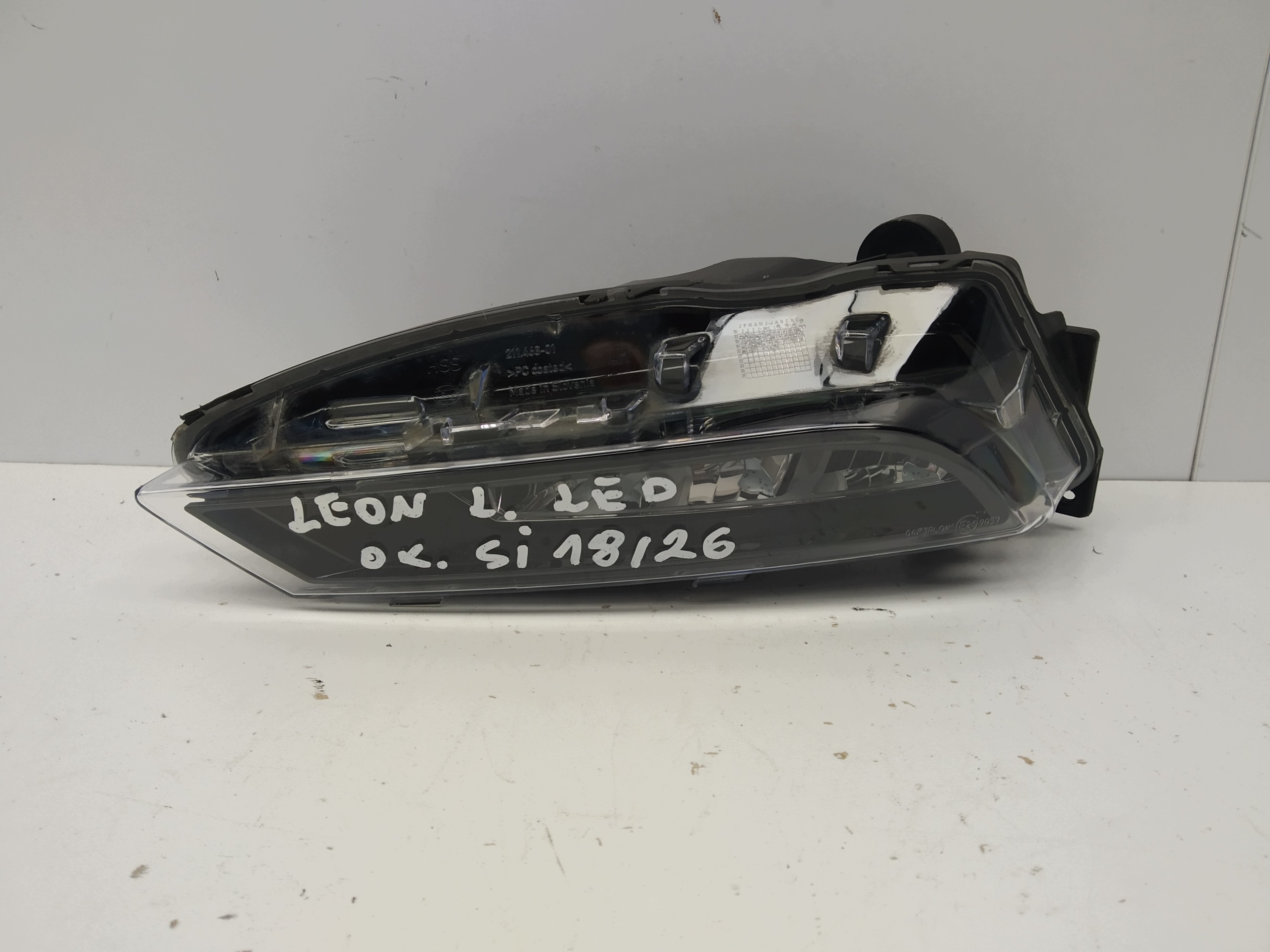 Seat Leon III lift Cupra Ateca fog light left right LED w bumper front 5F0