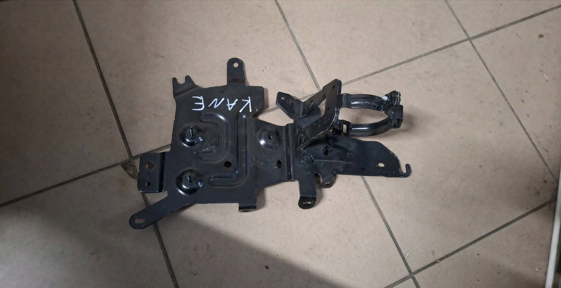 console bracket holder Renault Kangoo III 921146612R