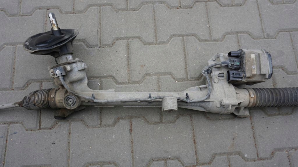 VOLVO V40 - servo control electrical EUR