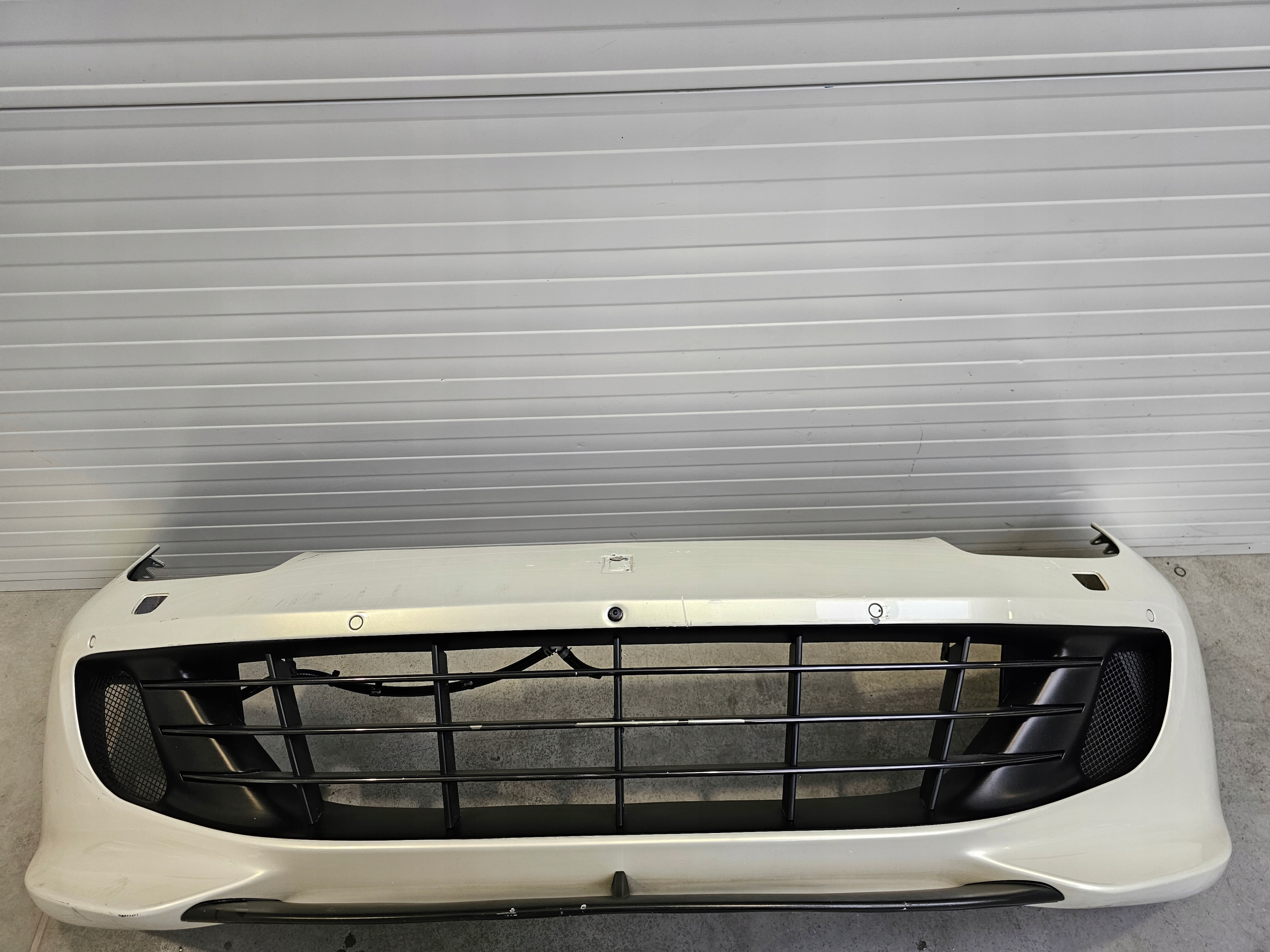 Zderzak przedni Ferrari GTC4 LUSSO Kamera PDC