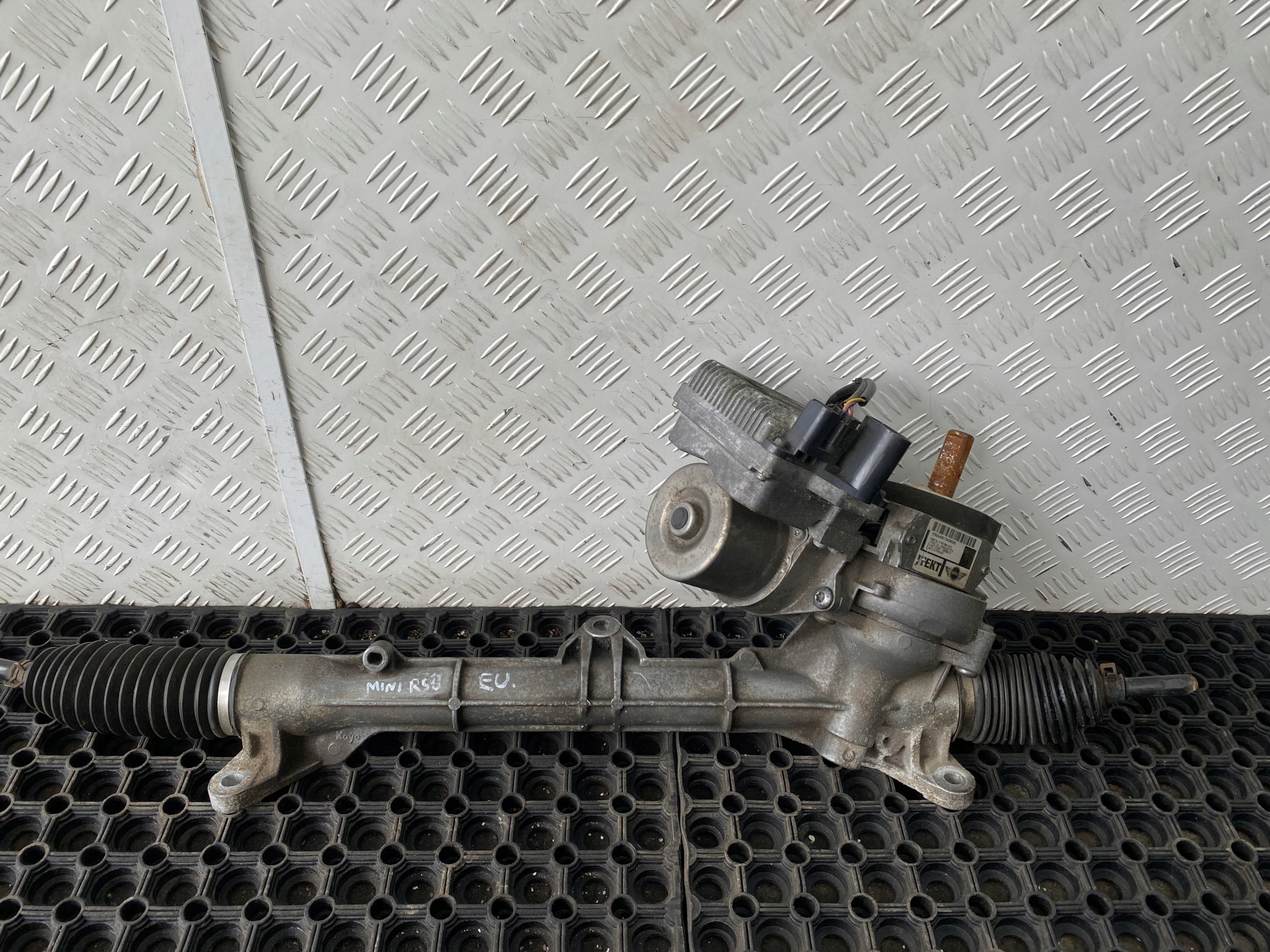 MINI COOPER R56 06-13 servo control 6783546 EUROPA OE