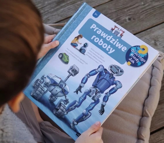 PRAWDZIWE ROBOTY KSIĄŻKA Z OKIENKAMI WYDAWNICTWO SAM Wydawnictwo inne