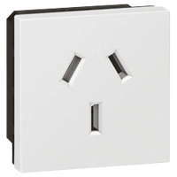 Kancelářský prodlužovací kabel 2X2P+Z Usb RJ45 Legrand 054613