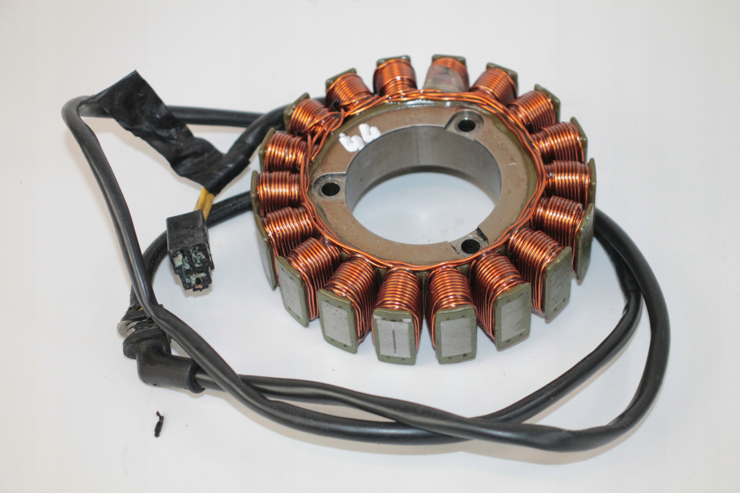 10 - TRIUMPH SCRAMBLER 900 ГЕНЕРАТОР СТАТОР