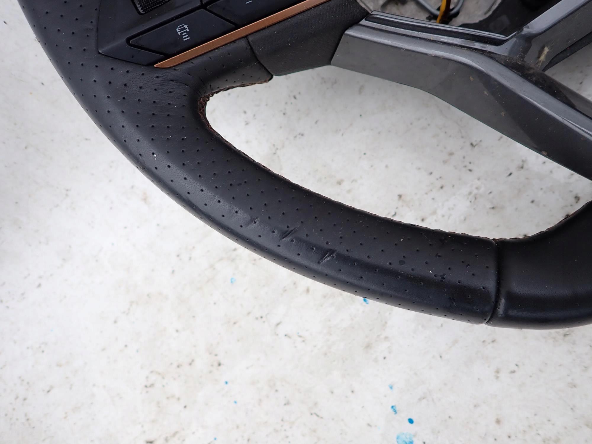 CUPRA FORMENTOR 20-> volant