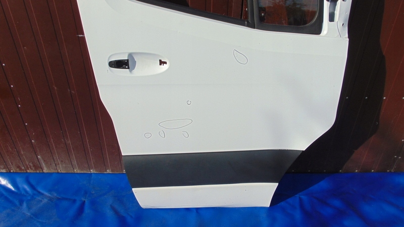 door right front MERCEDES SPRINTER A910 A907 18-25R