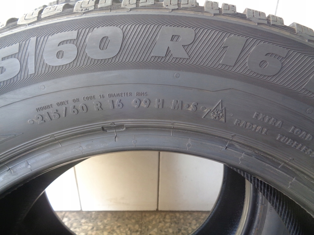 2x Zimowe SEMPERIT MASTER GRIP2 215/60R16 99H 8,5mm Profil opony 60