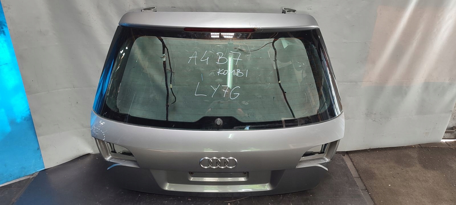 trunk door boot Audi A4 B7 2,7 TDI LY7G kombi