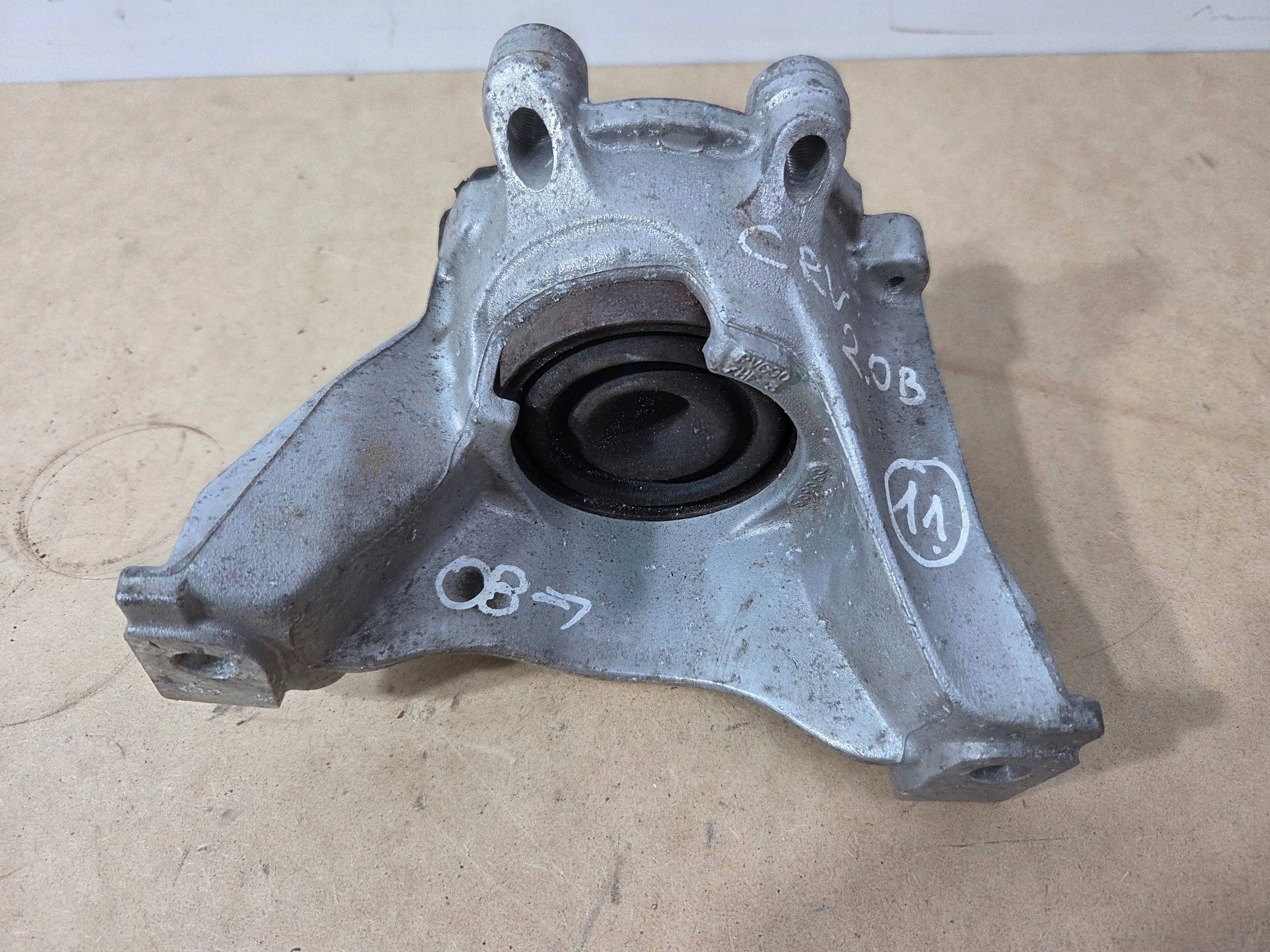 Honda CR-V III 2,0 B engine mount (11)