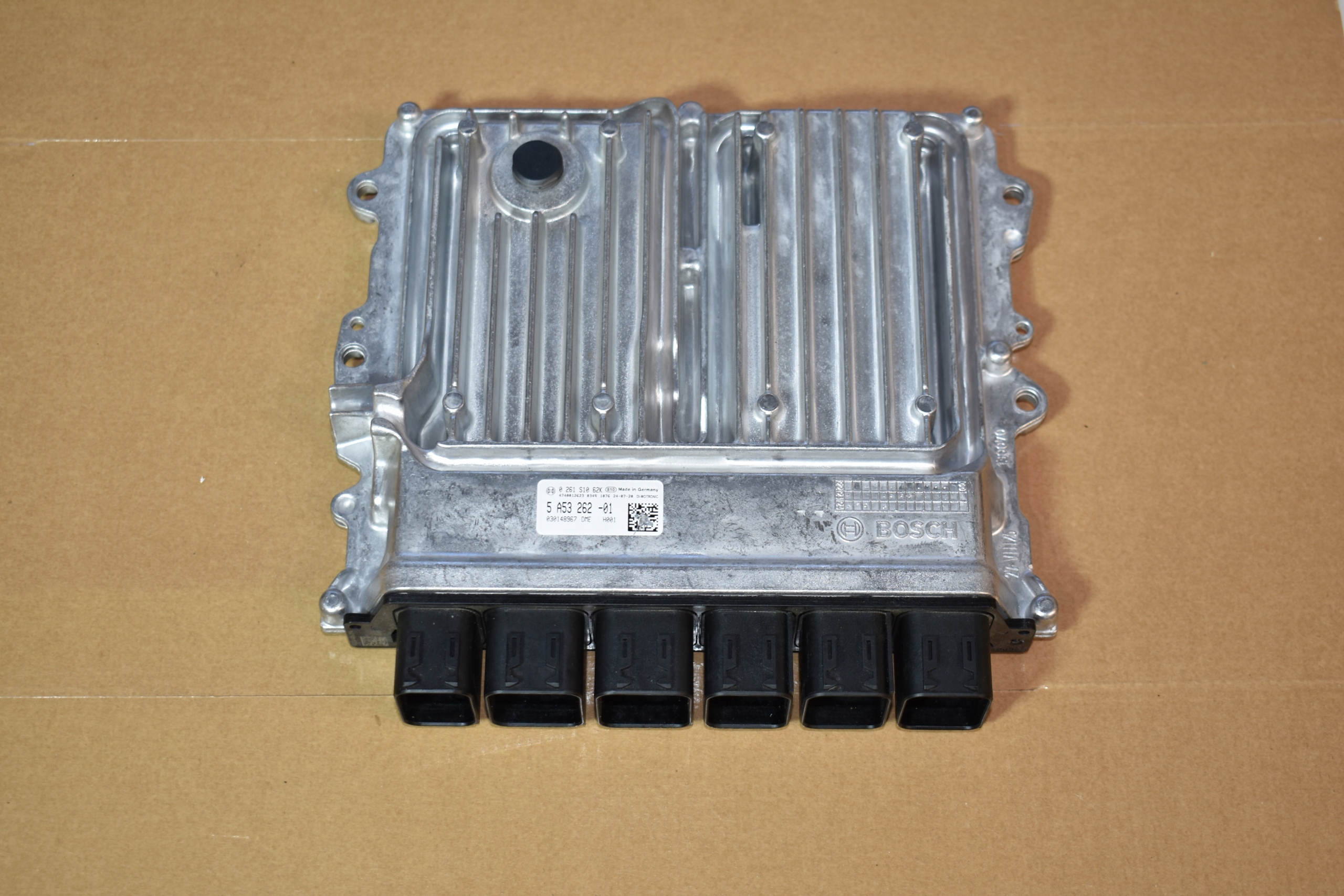 IDEALNY control unit of the engine BMW G80 G82 G87 1