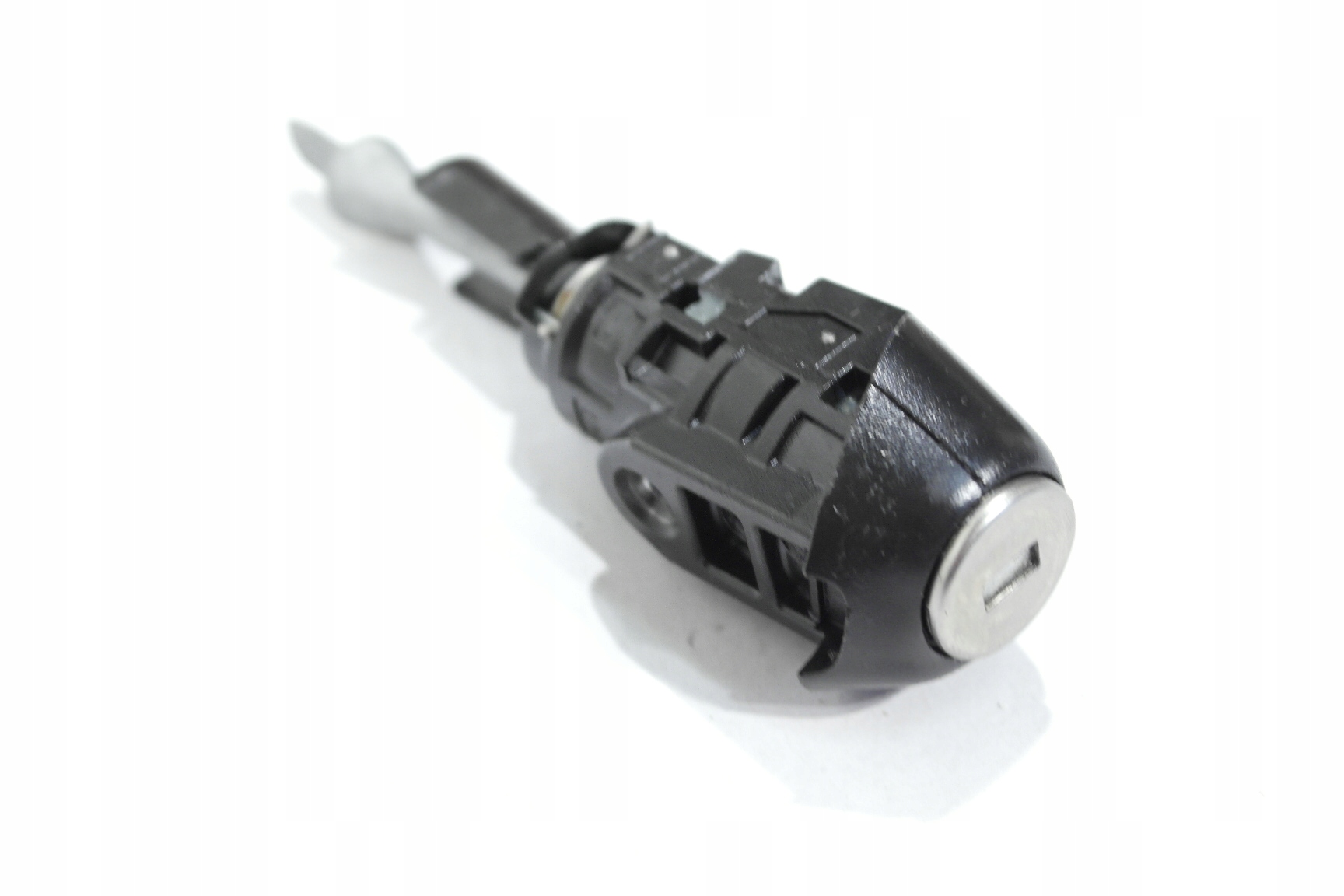 5FF837167 - СИДЕНЬЕ CUPRA ФОРМЕНТОР ЗАМОК ВСТАВКА ЛЕВАЯ ПЕРЕДНЯЯ