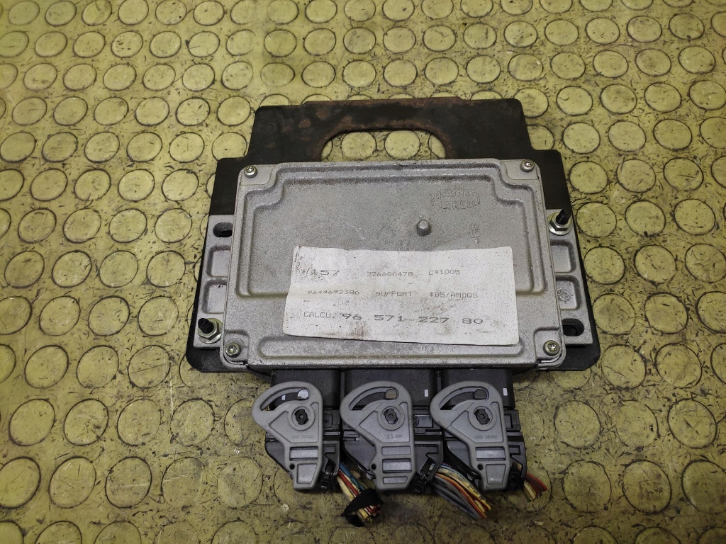 CITROEN C4 control unit of the engine IAW6LP136