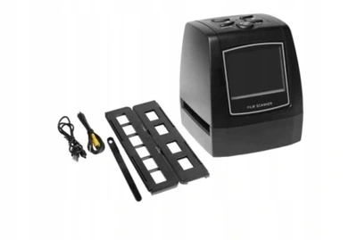 Skaner slajdów negatywów filmów 2,4 "LCD