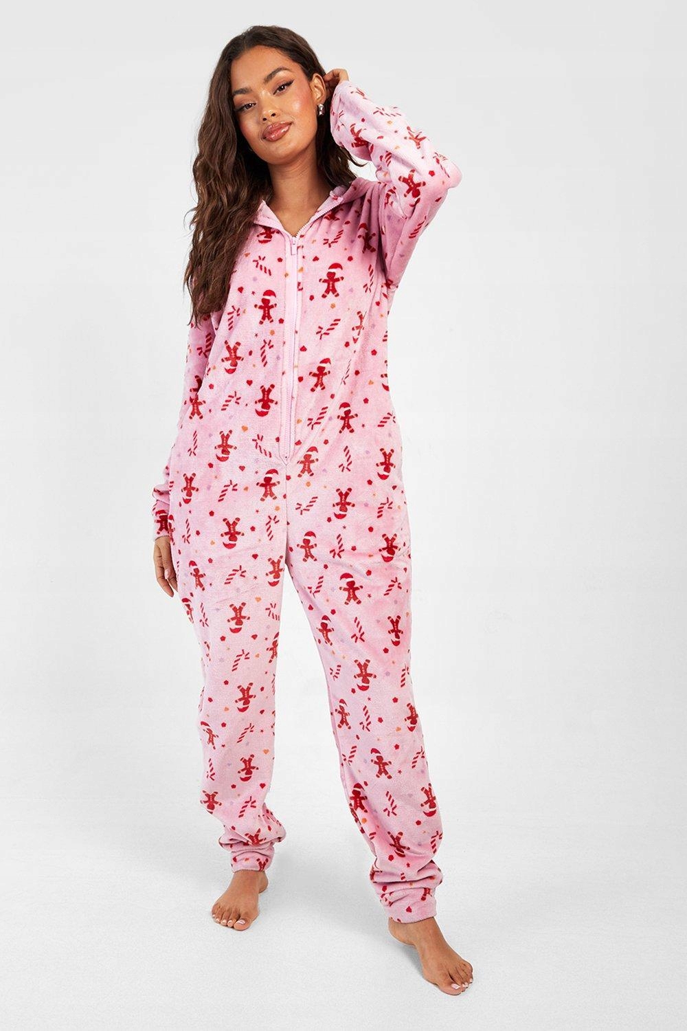 4A3B09 P27 BOOHOO RÓŻOWA PIŻAMA KOMBINEZON W ŚWIĄTECZNY WZÓR M Materiał dominujący poliester