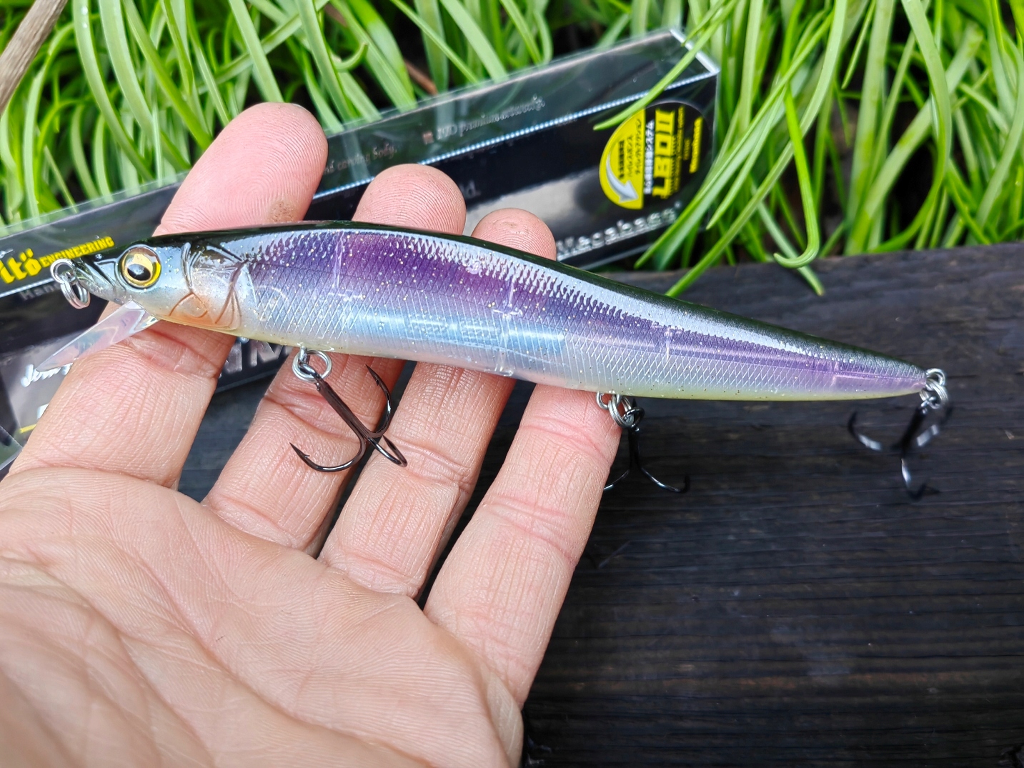 Japonský Wobler Megabass Oneten Max Lbo 13,5 cm 21 g plovoucí #09