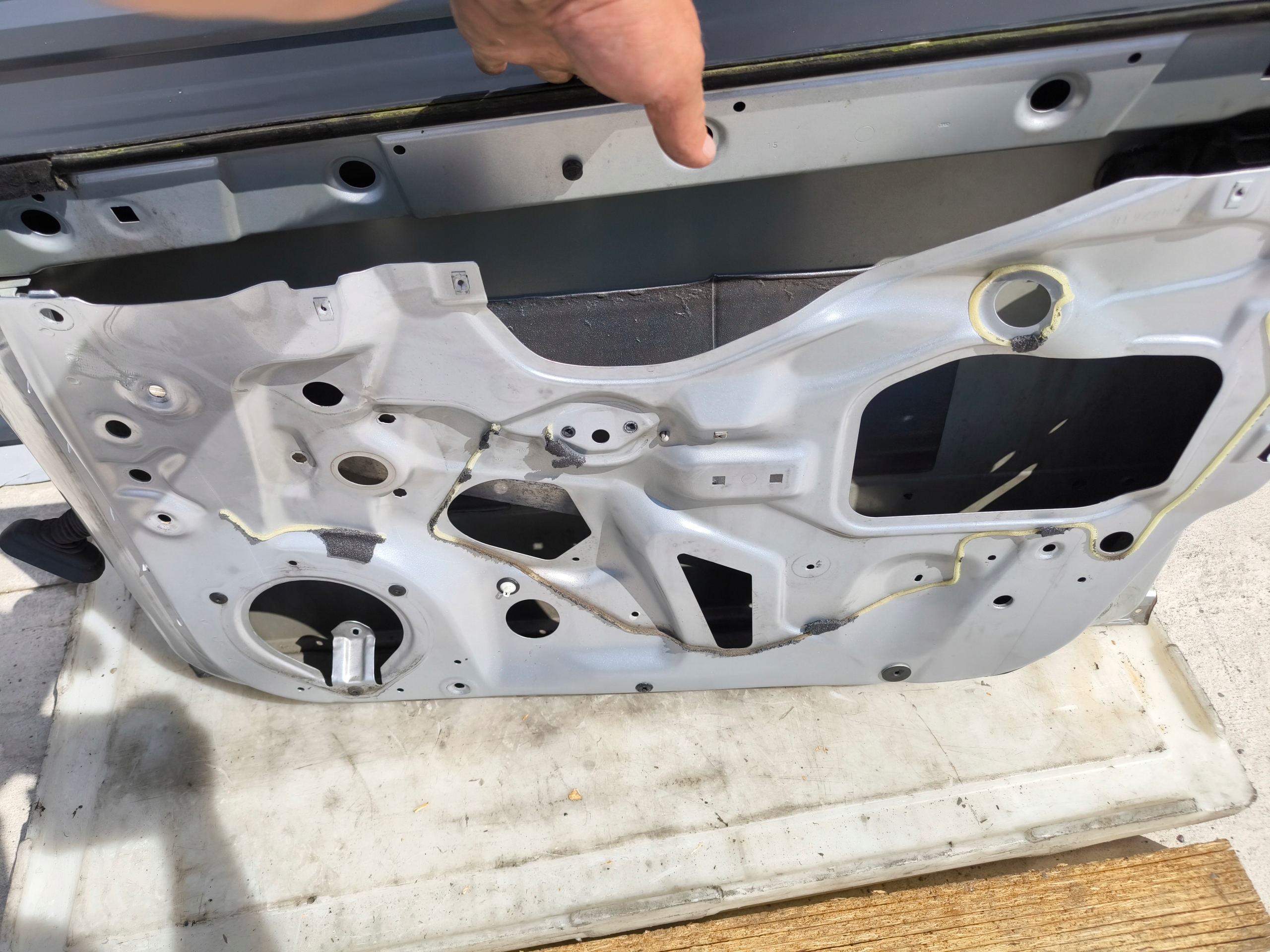door right front AUDI A4 B7 LY7W sedan AVANT KOMBI