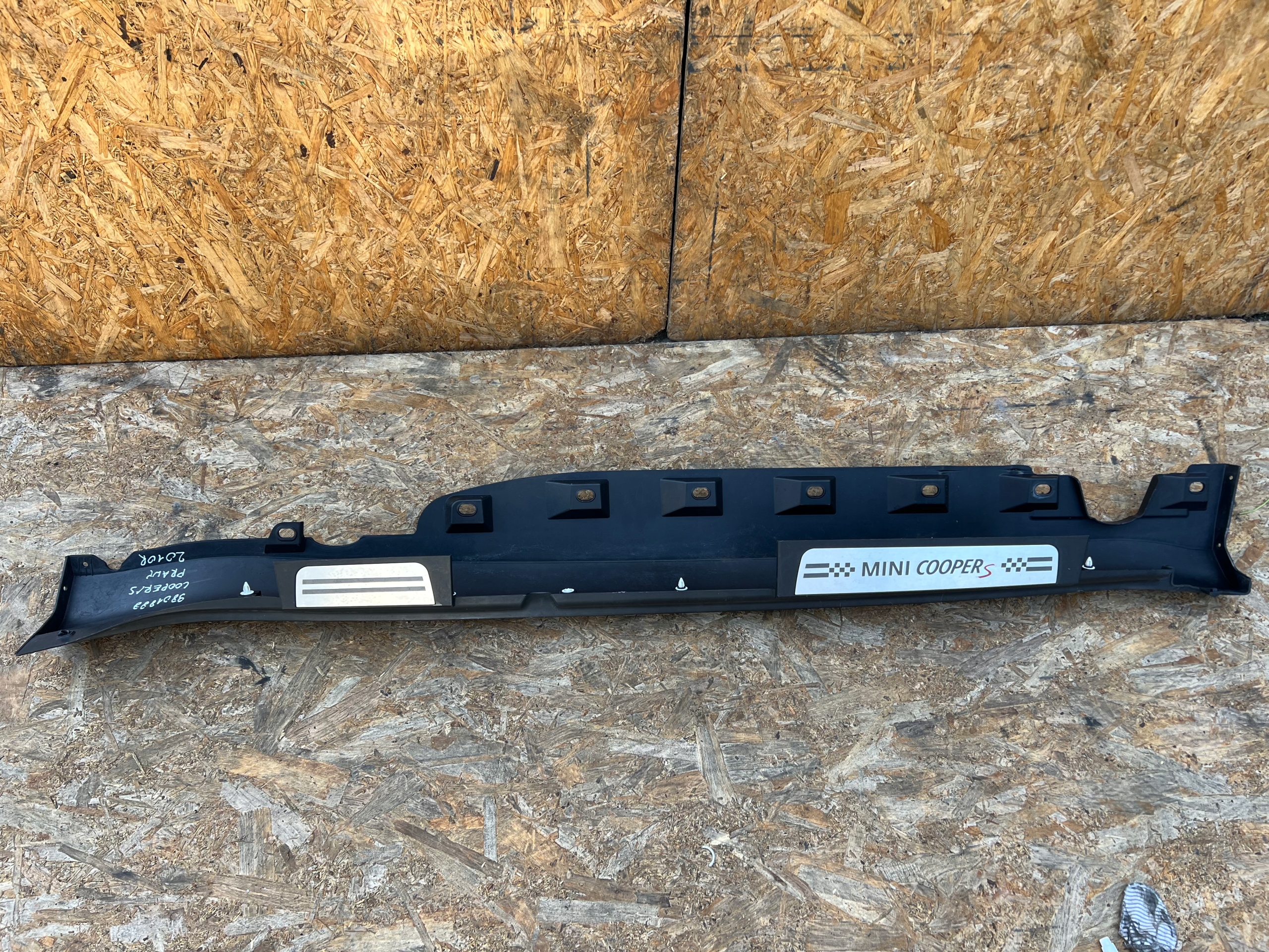 moulding threshold cap right MINI COOPER S R60 2010R