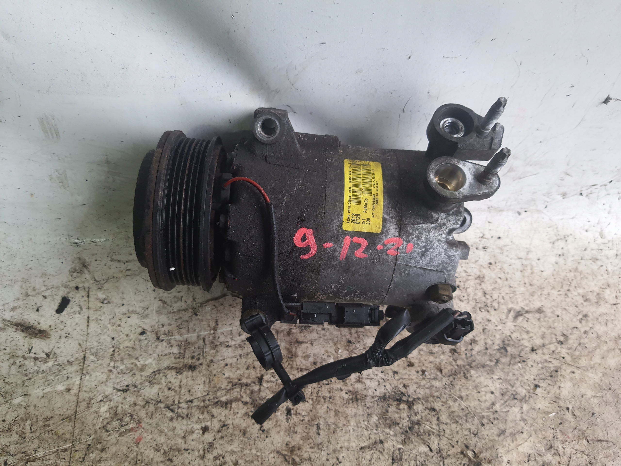 FORD compressor AC CV61-19D629-FC