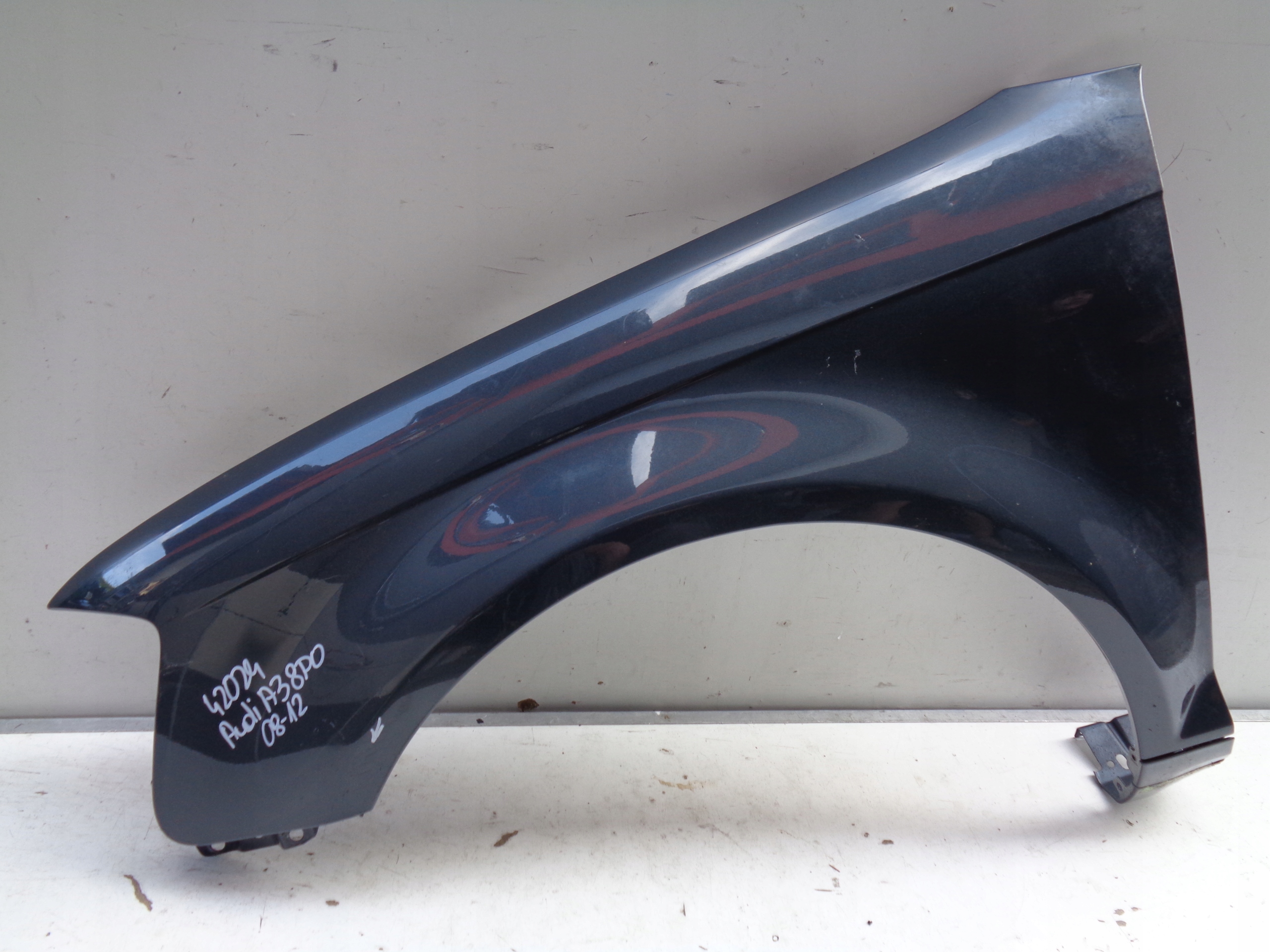 fender left front AUDI A3 8P 8P0 08-12 NR 42024