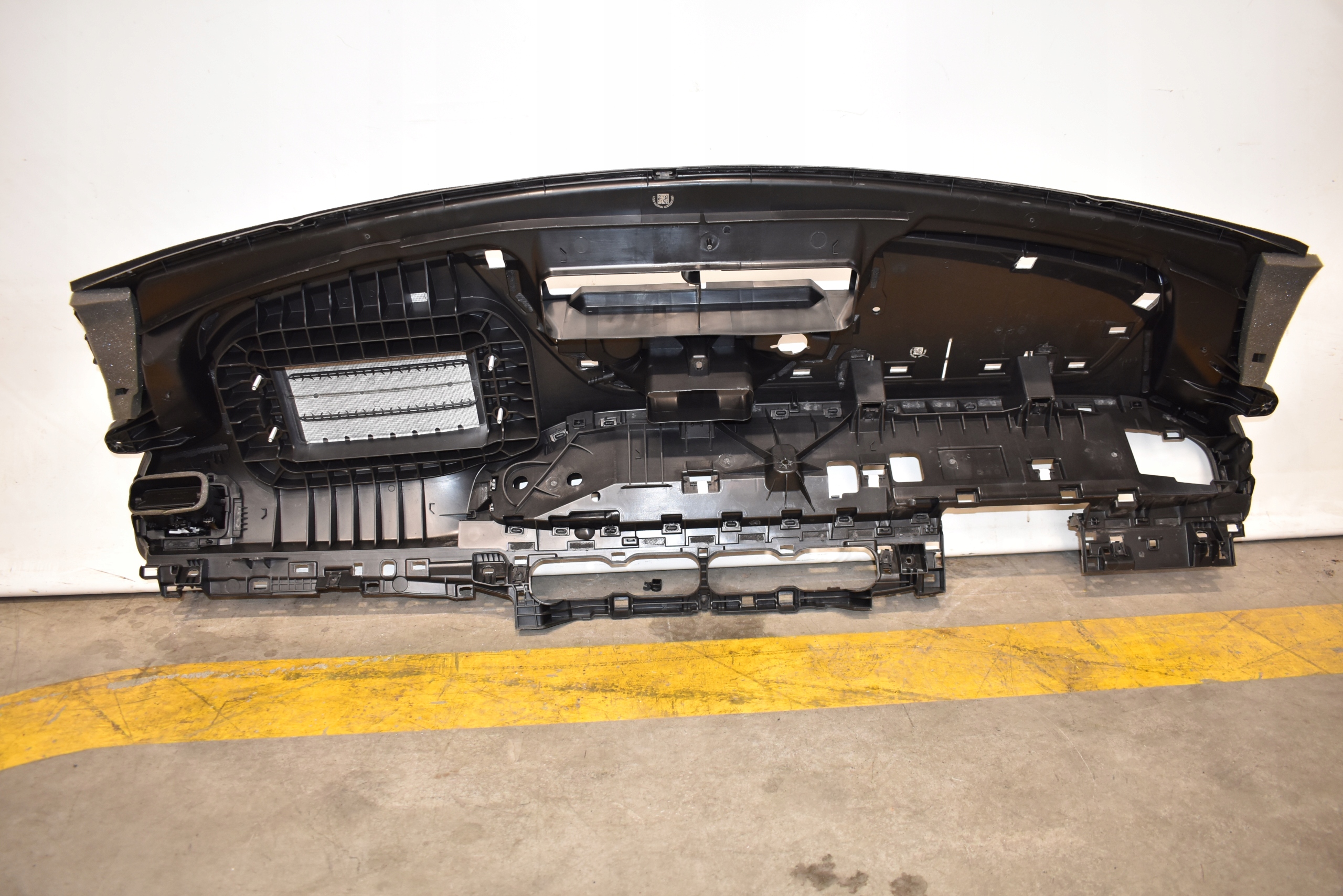 IDEALNA console black MERCEDES GLE W167 X167 1