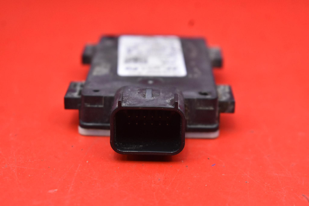 Sensor RADAR rechts heck 99150-CV000 KIA EV6 GT-LINE 21