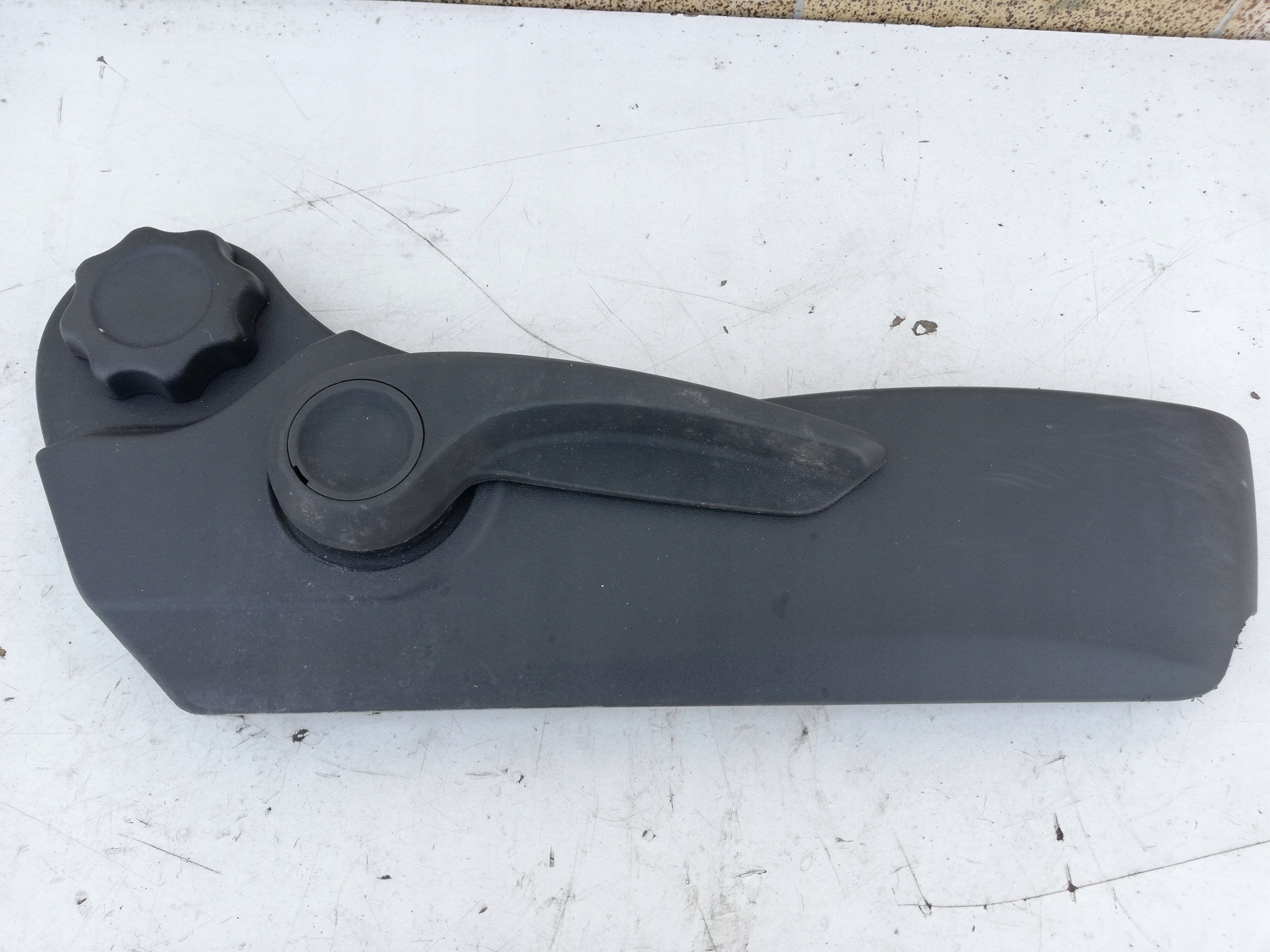 ЗАЩИТА ПЛАСТИК СИДЕНЬЯ KIA PRO CEED 07-12 EU ПРАВА