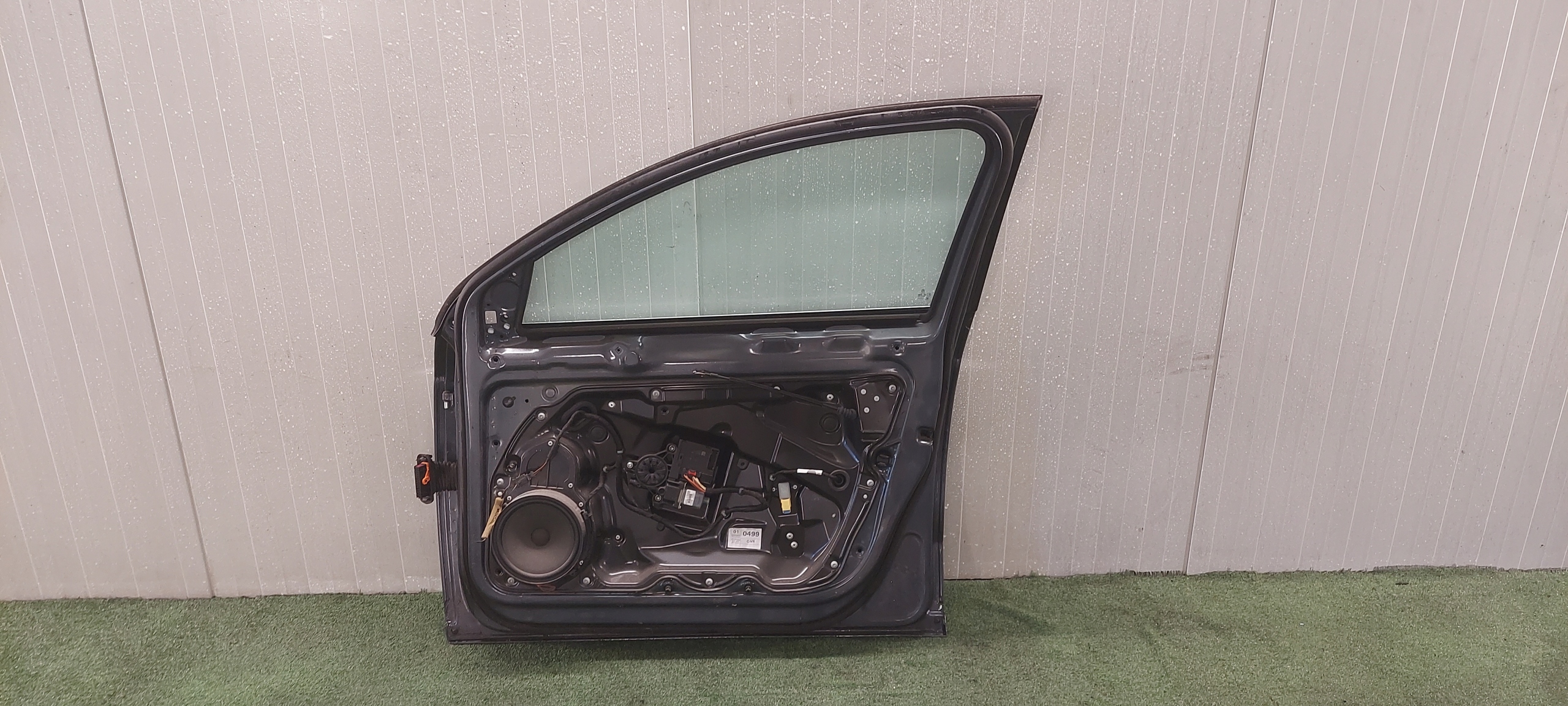 door right front VW PASSAT B7 LAK: LK7X