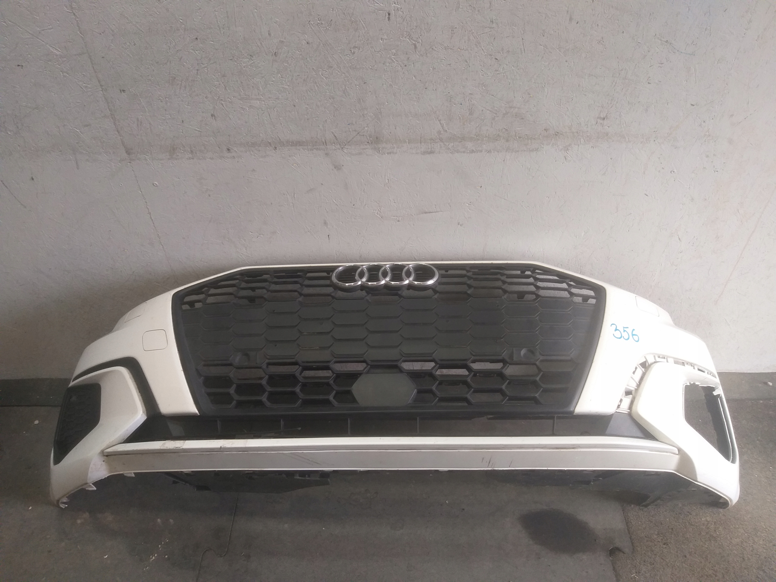 nárazník předek AUDI A3 8Y 20