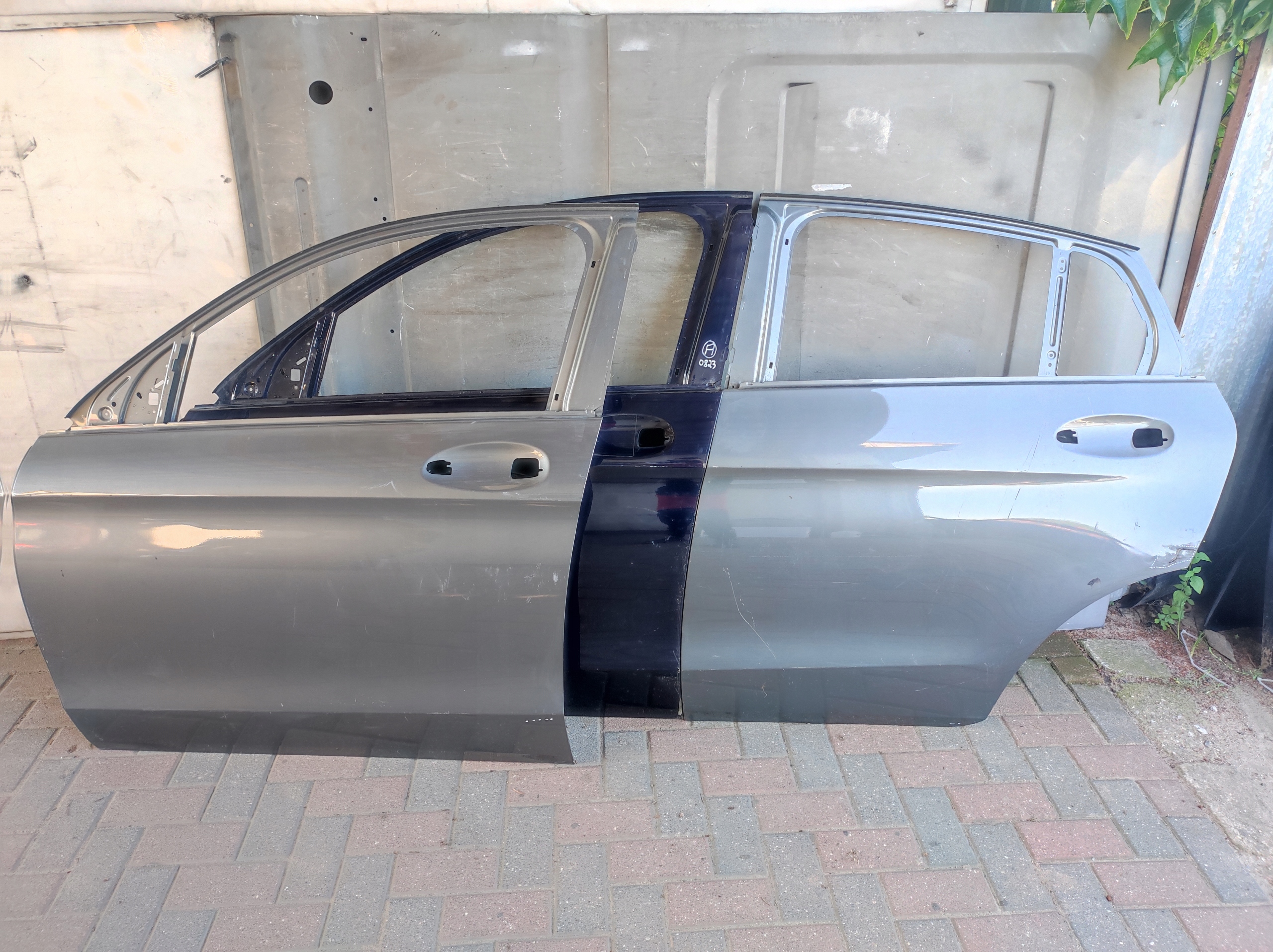 ДВЕРИ ЗАДНЕЕ СЛЕВА GLC КУПЕ W253 ПОЗНАНЬ---- КОМПАНИЯ