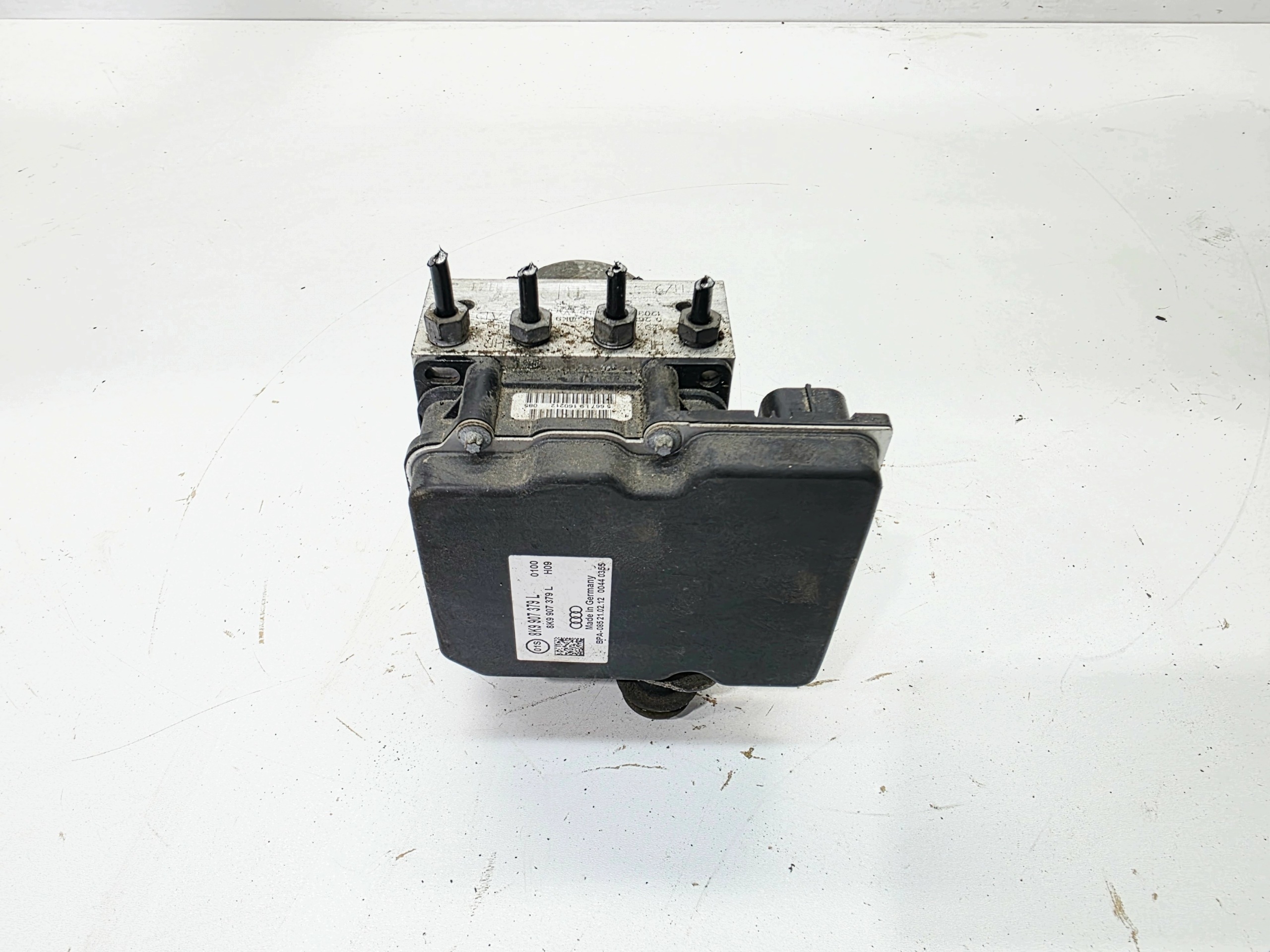pump + control unit ABS ESP AUDI A4 B8 LIFT ALLROAD 8K9907379L 8K9614517AD