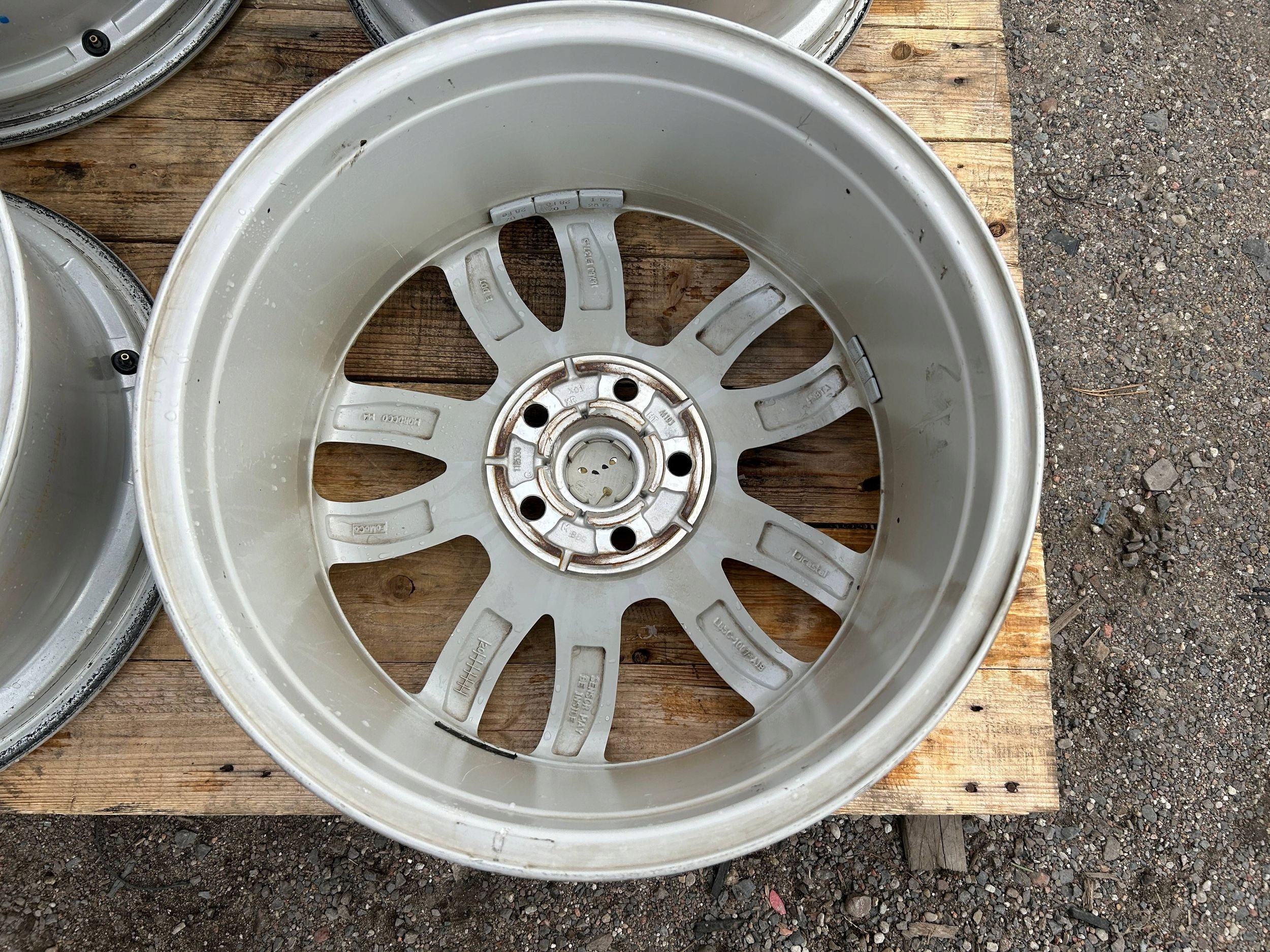 wheels discs disc 18" 18x8jx37.5 Ford Explorer VI 2020