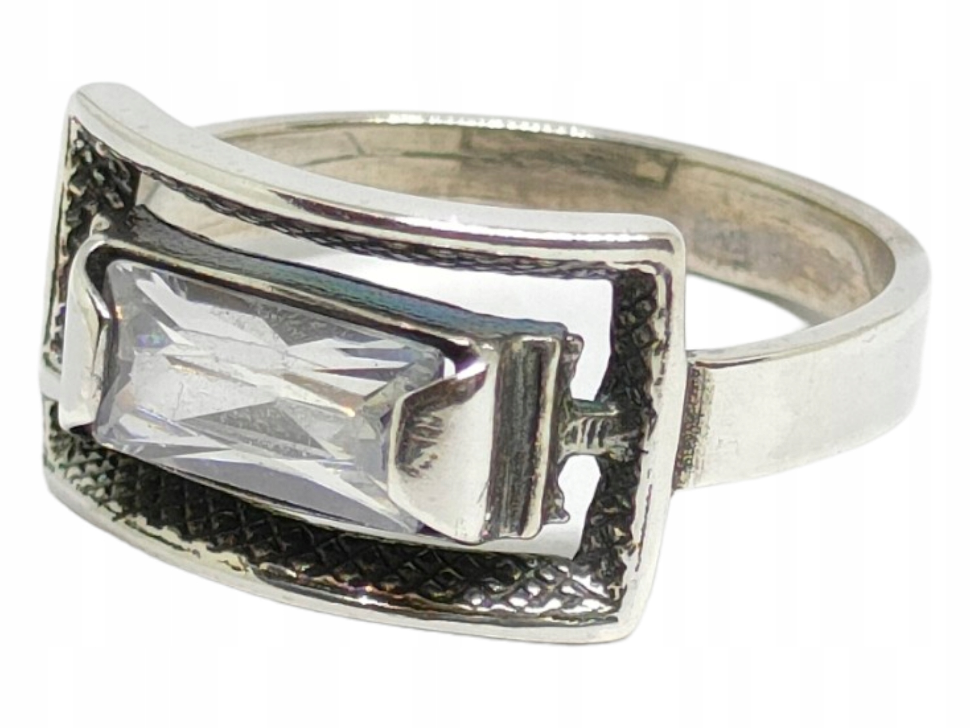 Srebrny pierścionek pr.925 2,53g r.13