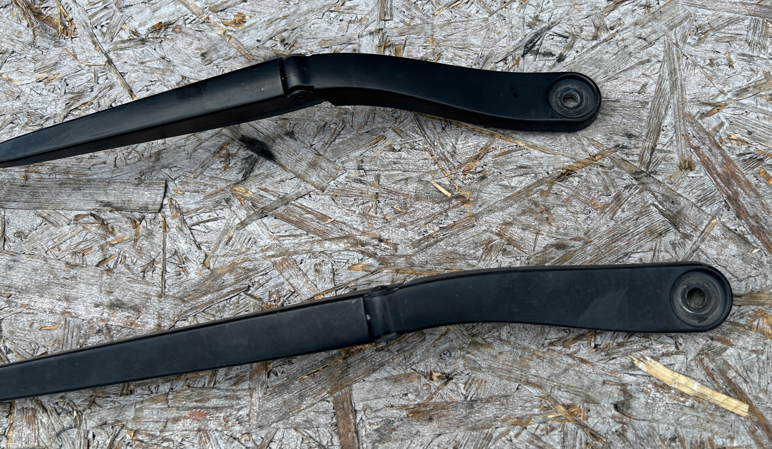 wiper arms front right left FORD TOURNEO COURIER MK1 14- PARA