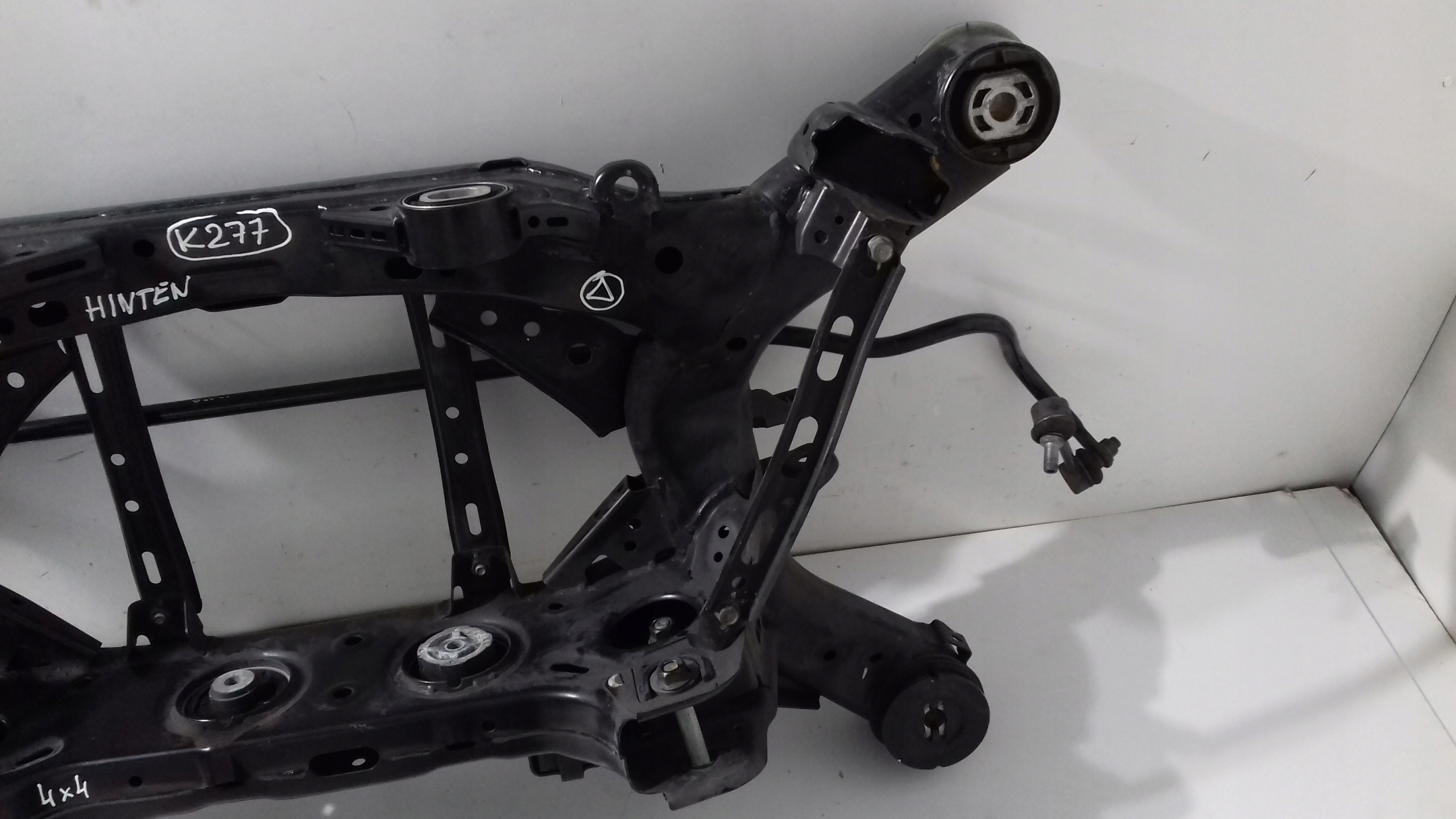KIA STINGER axle beam rear. subframe 3.3 GT 4X4 sider