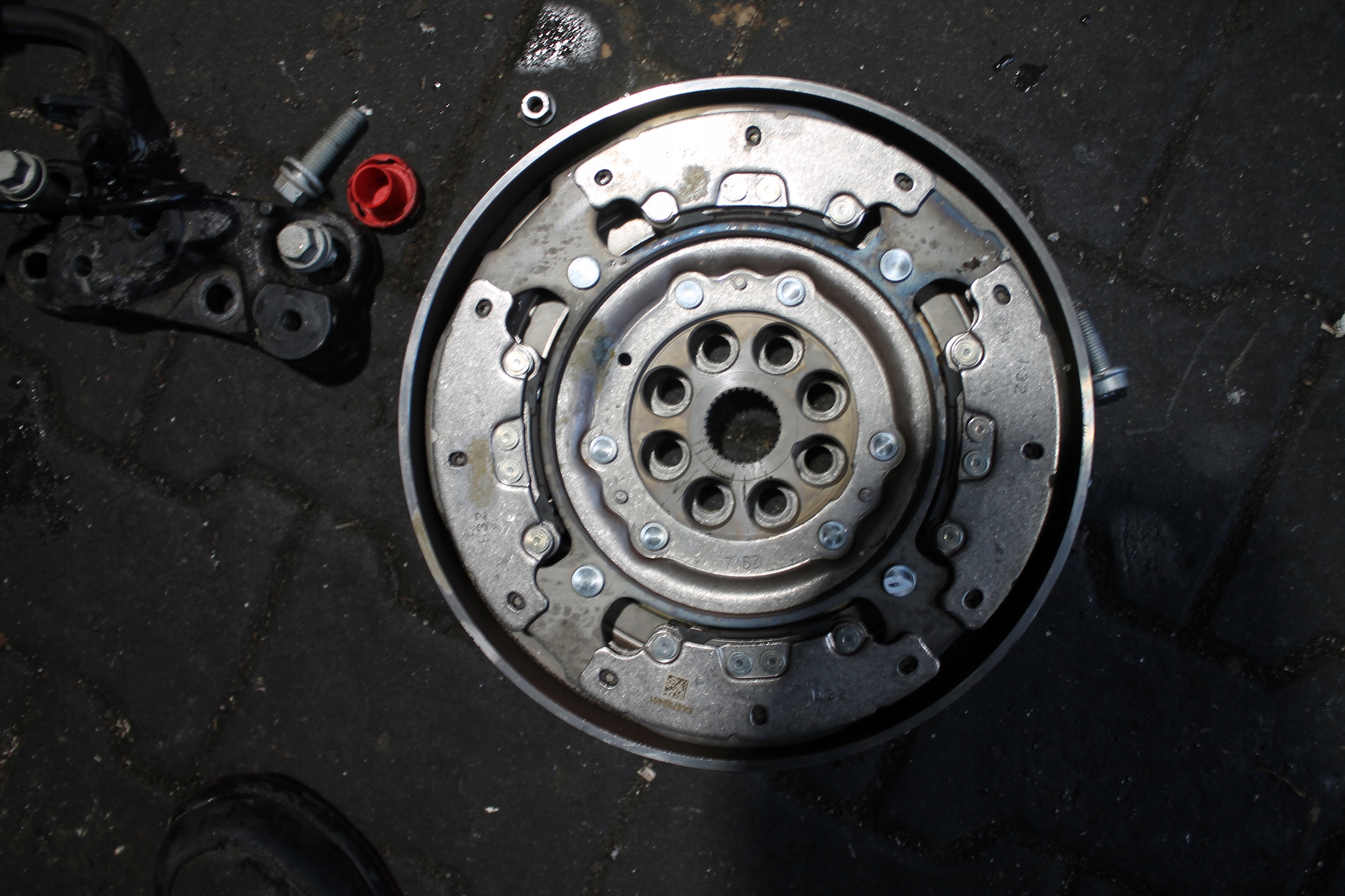 2134. wheel flywheel BMW 5A8739401