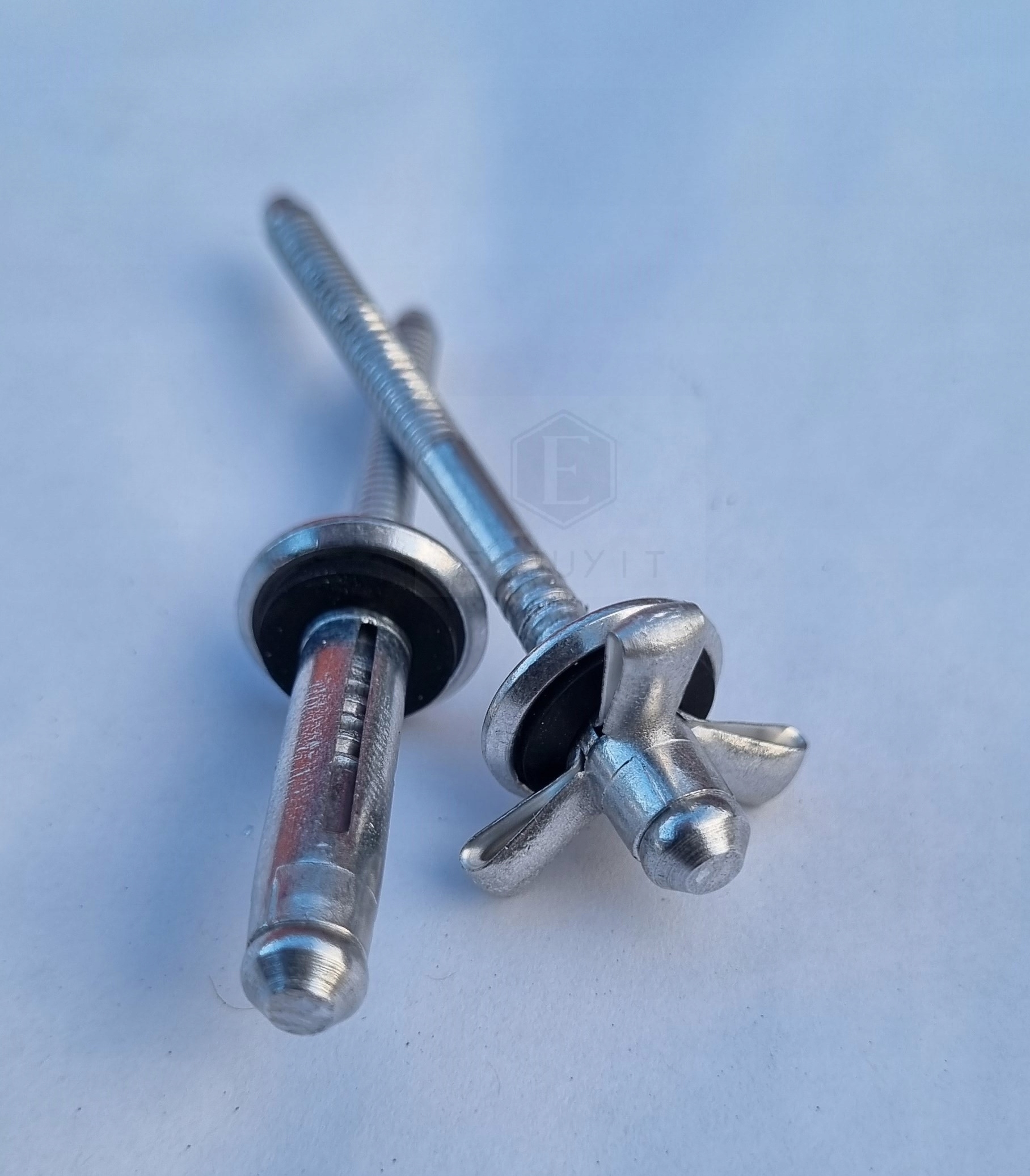 

nit aluminiowy 6.3x23 do nieregularnych otworów