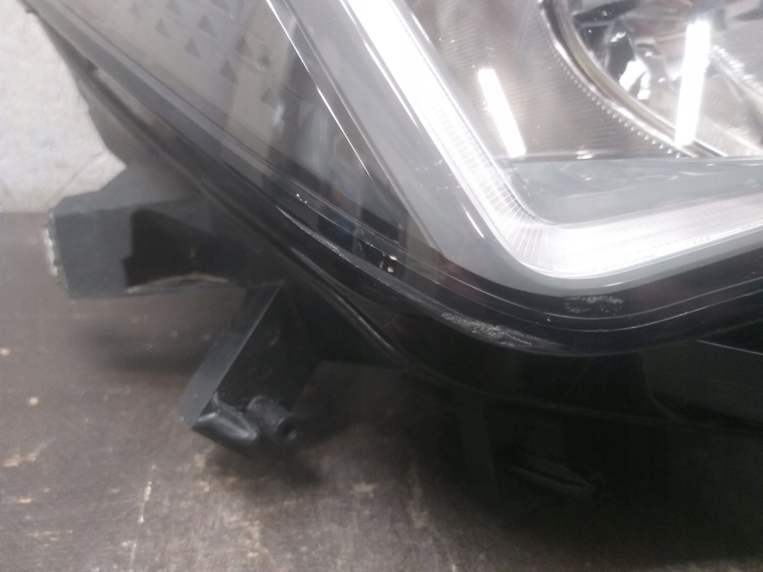 light front right CUPRA BORN 10F FULL LED 10F941008H