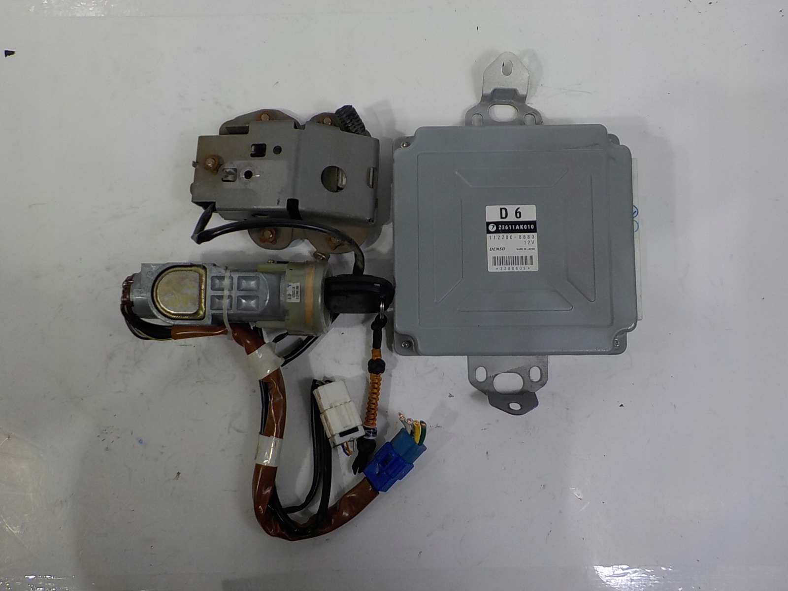 SUBARU FORESTER II 2.0 T ZESTAW STARTOWY 22611AK010 112200-8880 D6