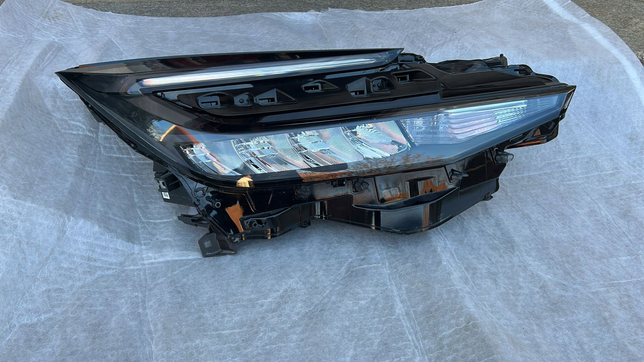 REFLEKTOR light right right front TOYOTA CHR C-HR 23- LIFT