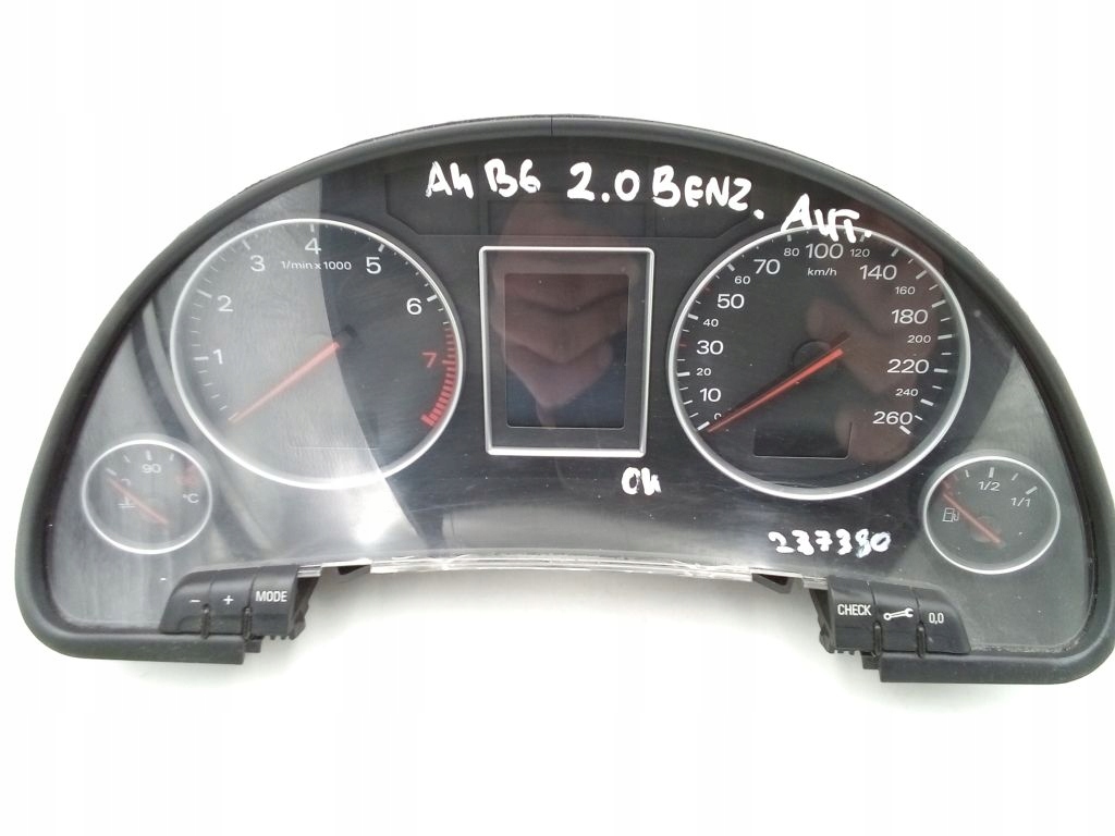 Audi A4 B6 budíky budiky 8E0920900H