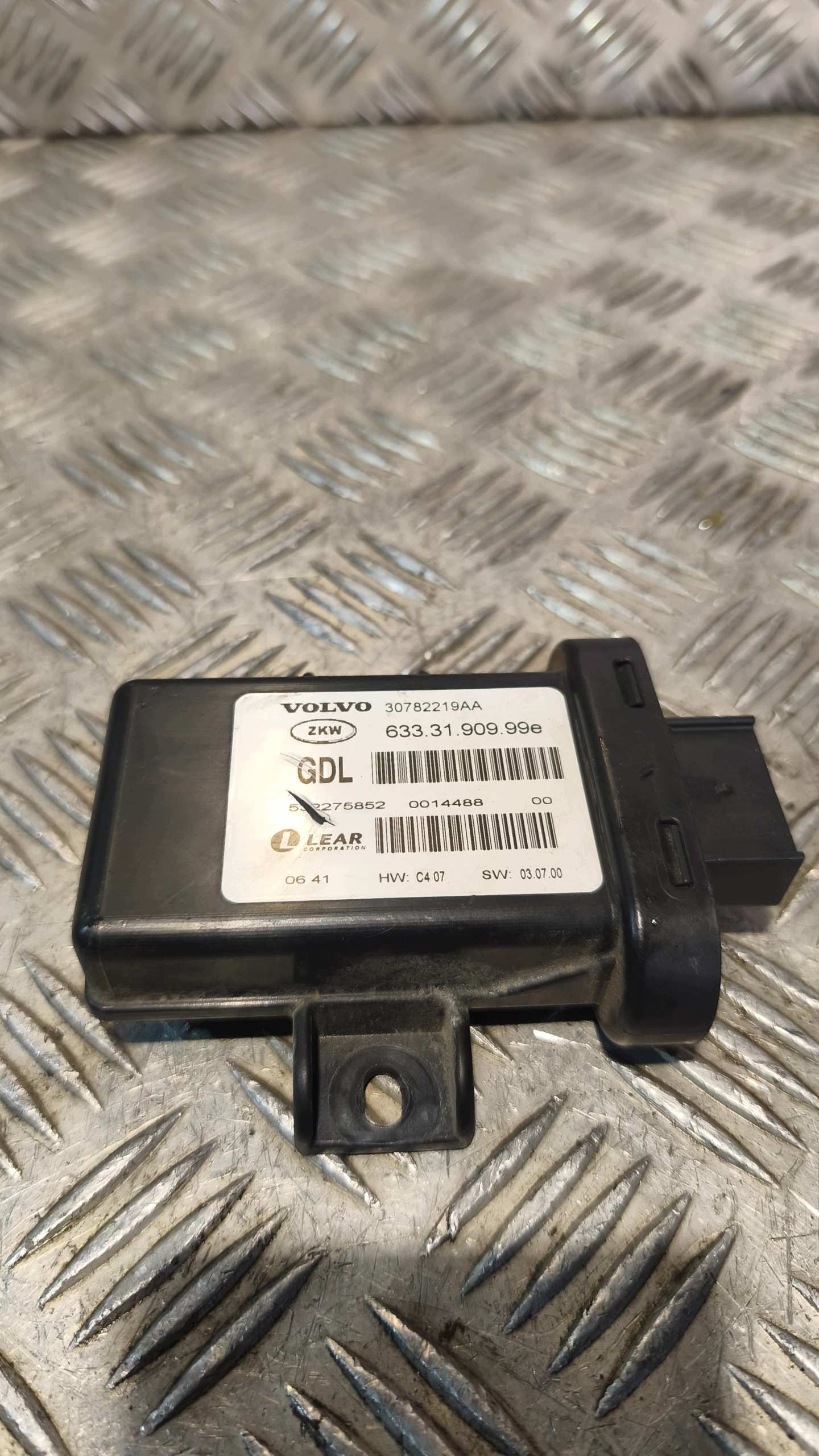 sensor kurvenlicht VOLVO S80 2004r 633.31.909.99E