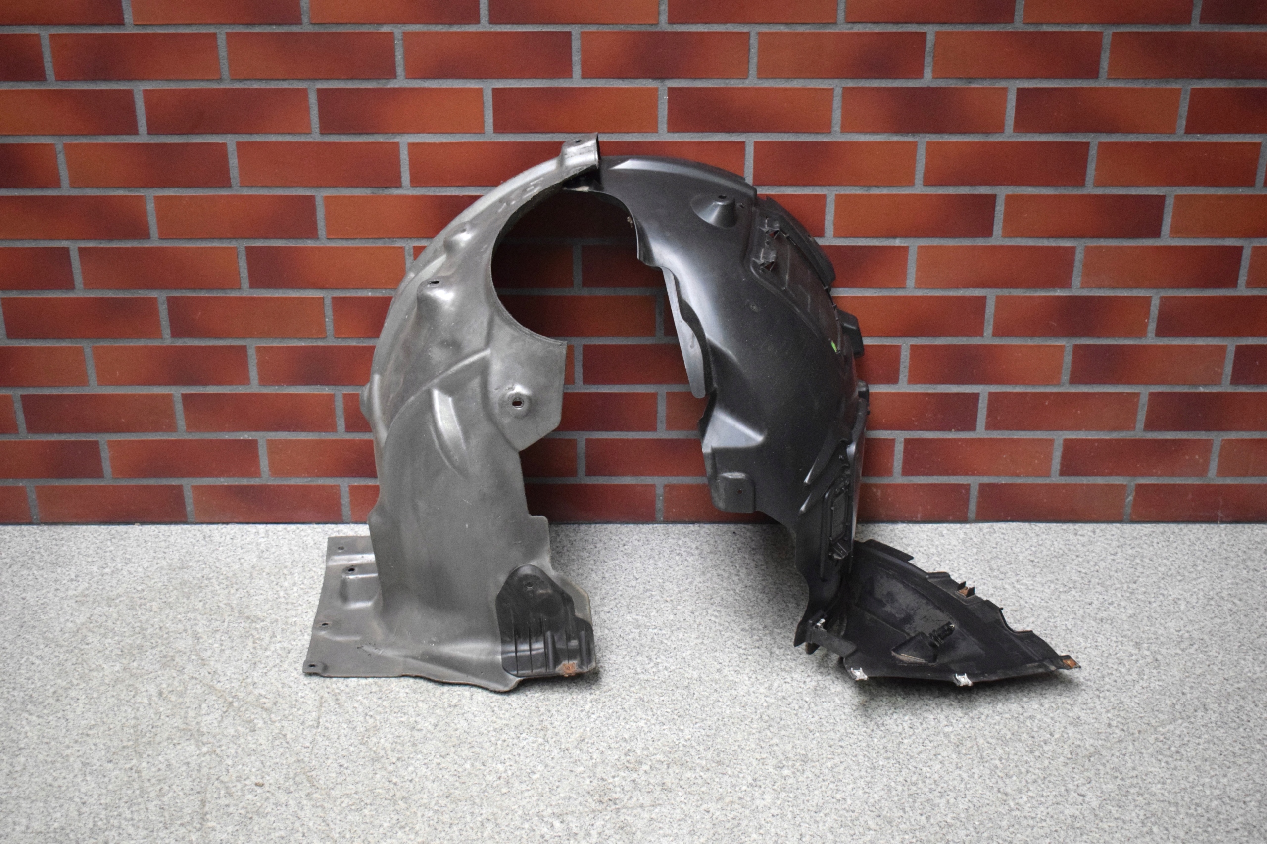 NADKOLE LEWE PRZÓD OSŁONA BMW 2 F22 F23