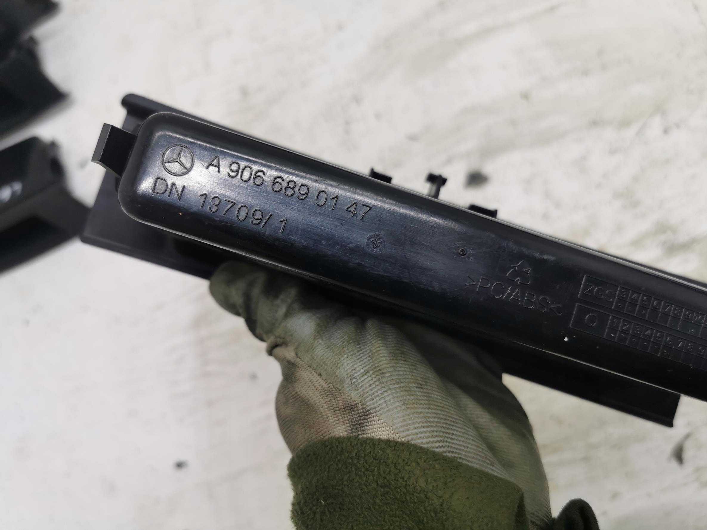 passenger compartment plato MERCEDES SPRINTER W906 A9066890147
