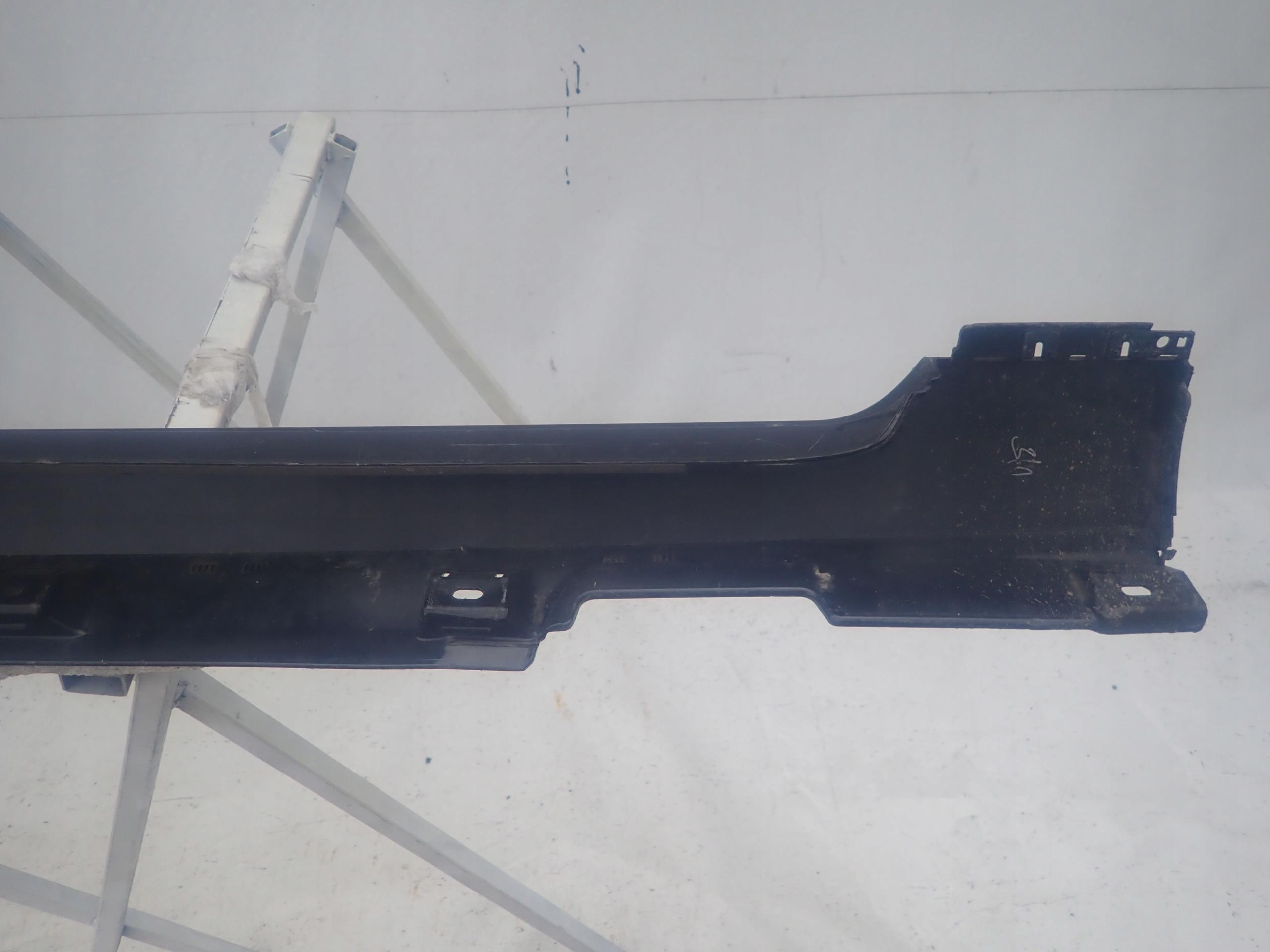 VW PASSAT B8 14- threshold right moulding threshold right