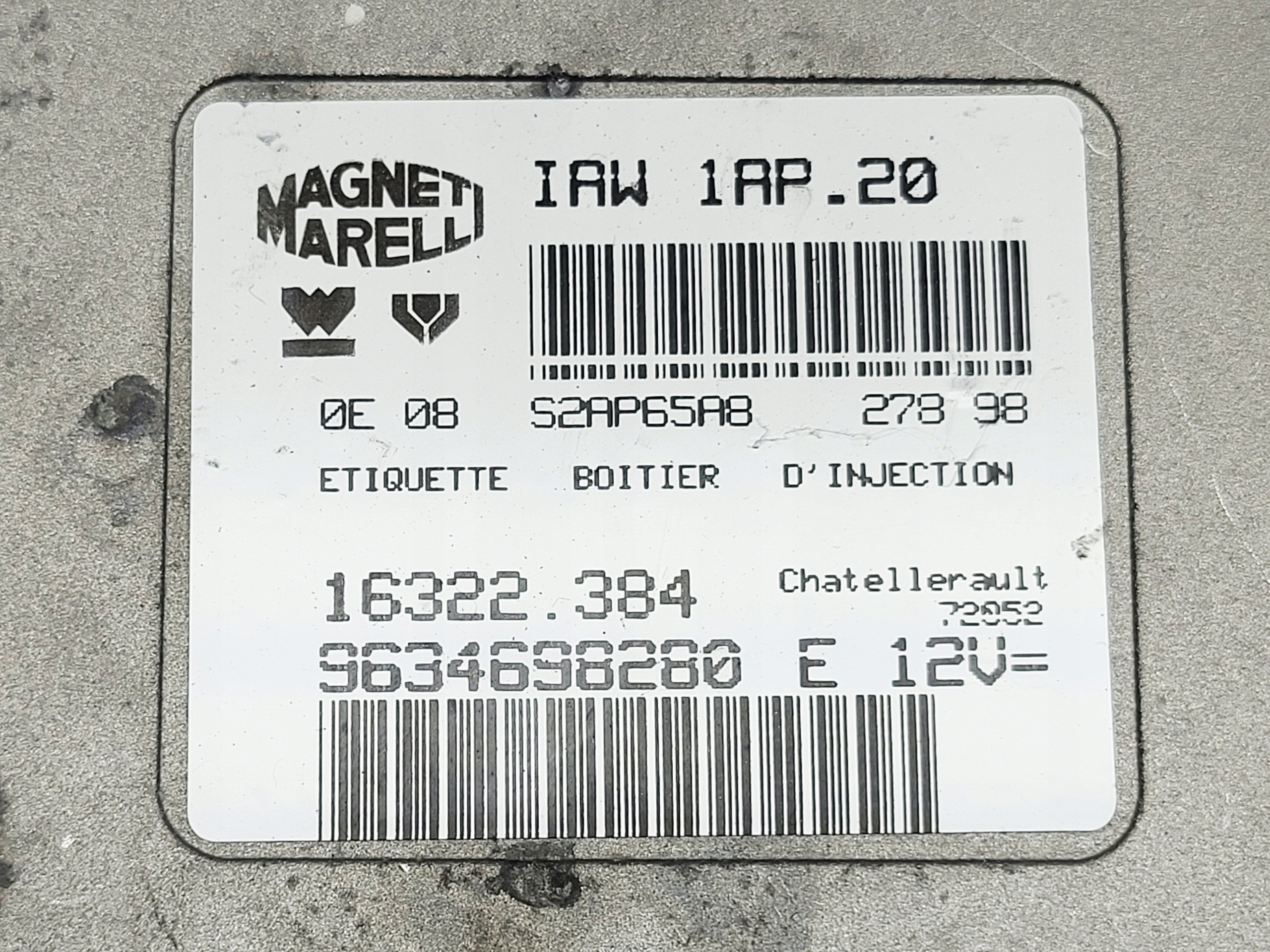 computer control unit of the engine CITROEN XSARA 1.8 9634698280