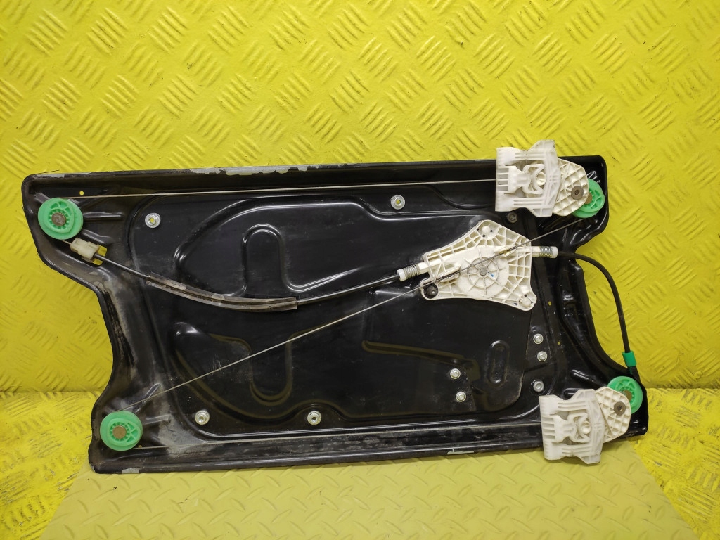 LAND ROVER DISCOVERY III window regulator left front 994731