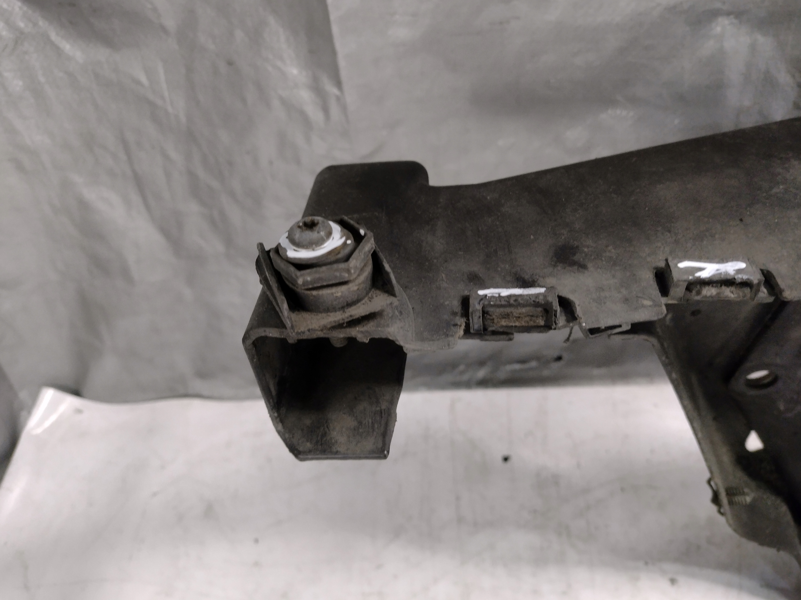support panel for radiators pillar Audi A6 C5 2,5TDI OE 1853055916