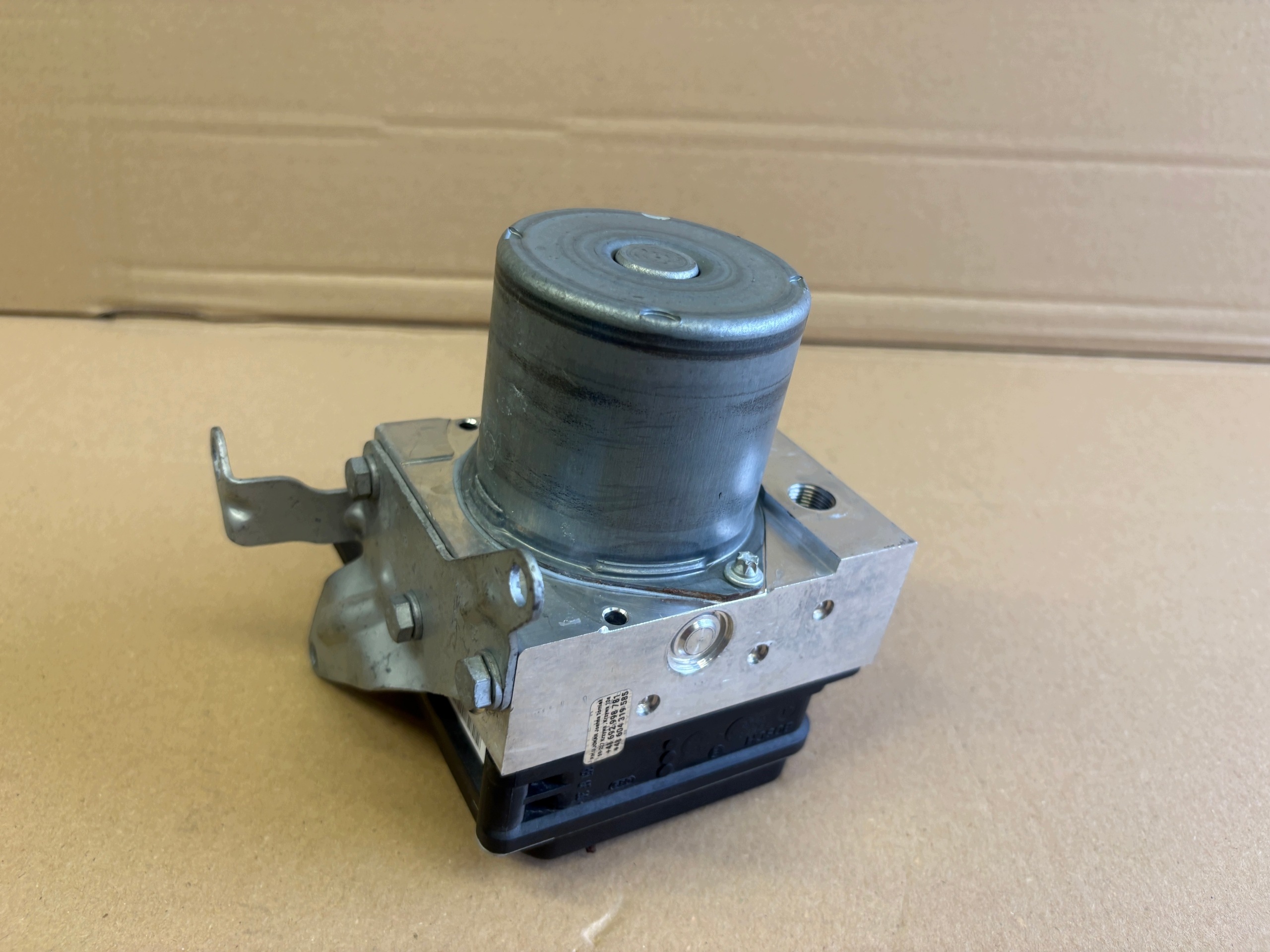 BMW E90 Pompe ABS 6784868